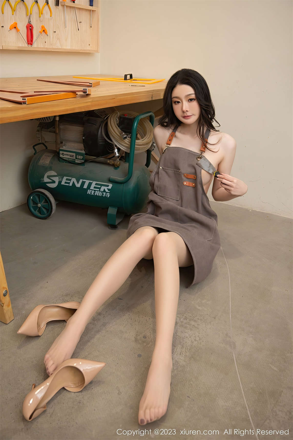 Xiuren秀人网 2023.05.31 No.6835 是小逗逗-日更街拍