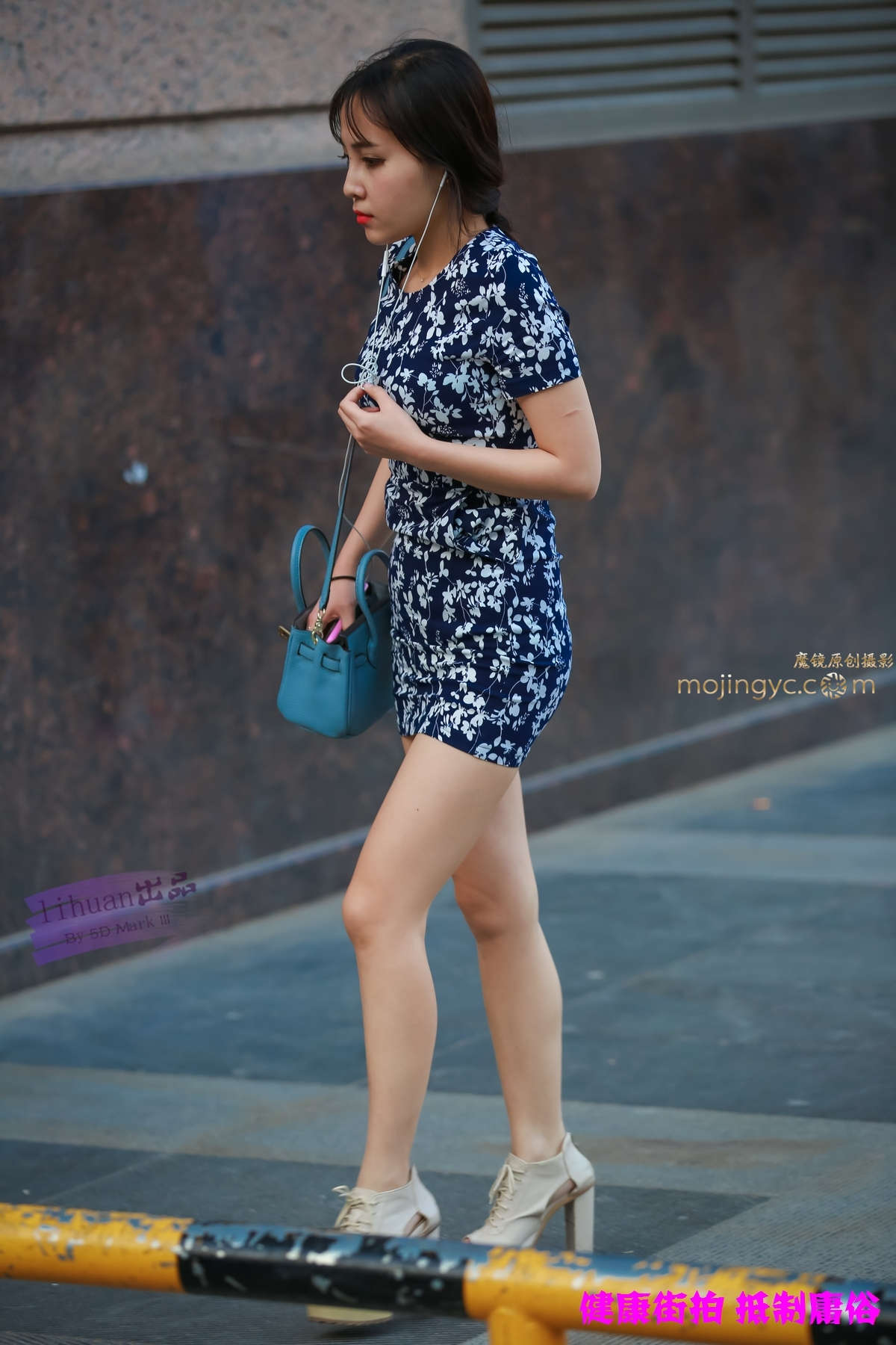 李欢原创-小美女，短裙（17P）-日更街拍