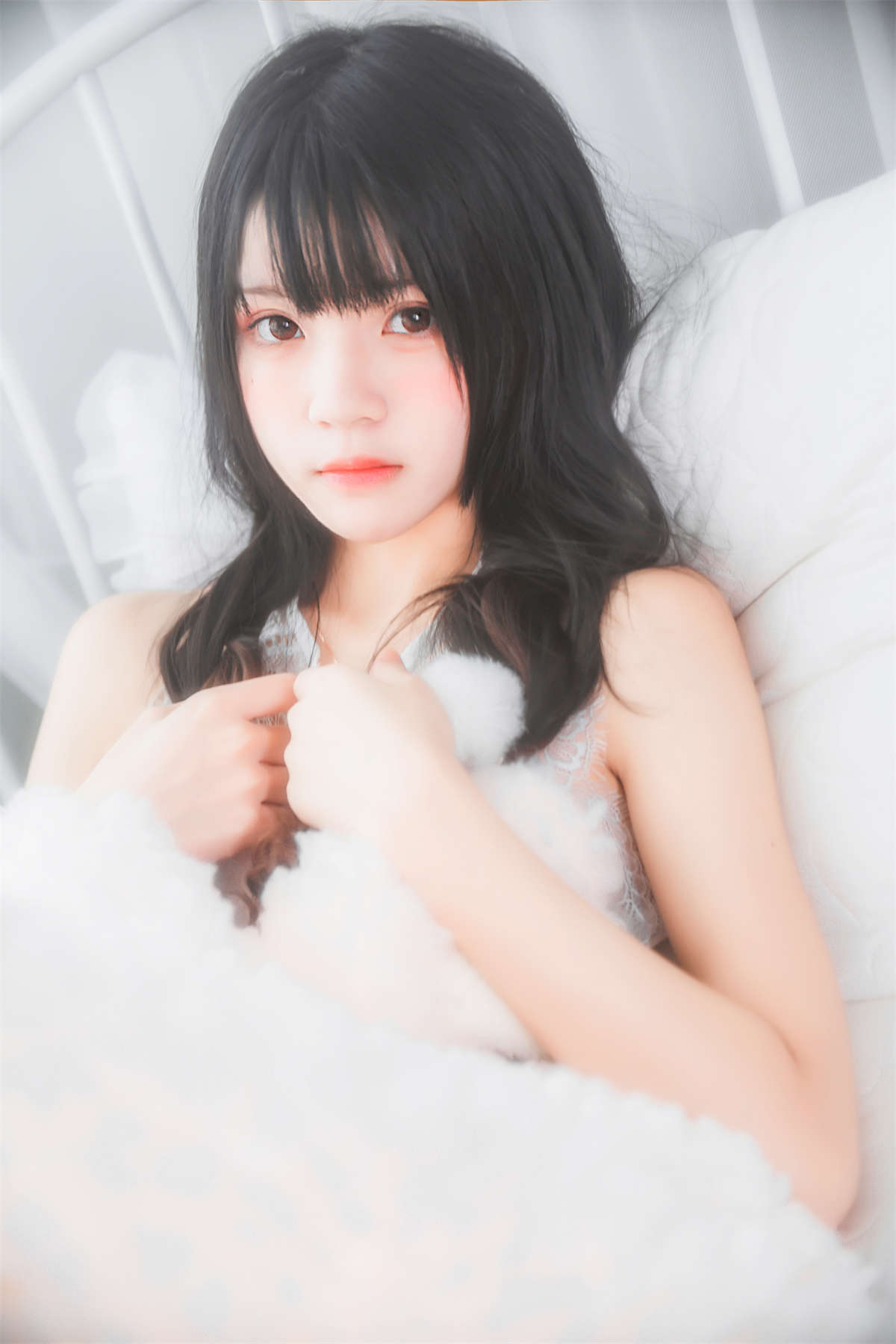 桜桃喵 – 冬眠系列 纯白私房-日更街拍