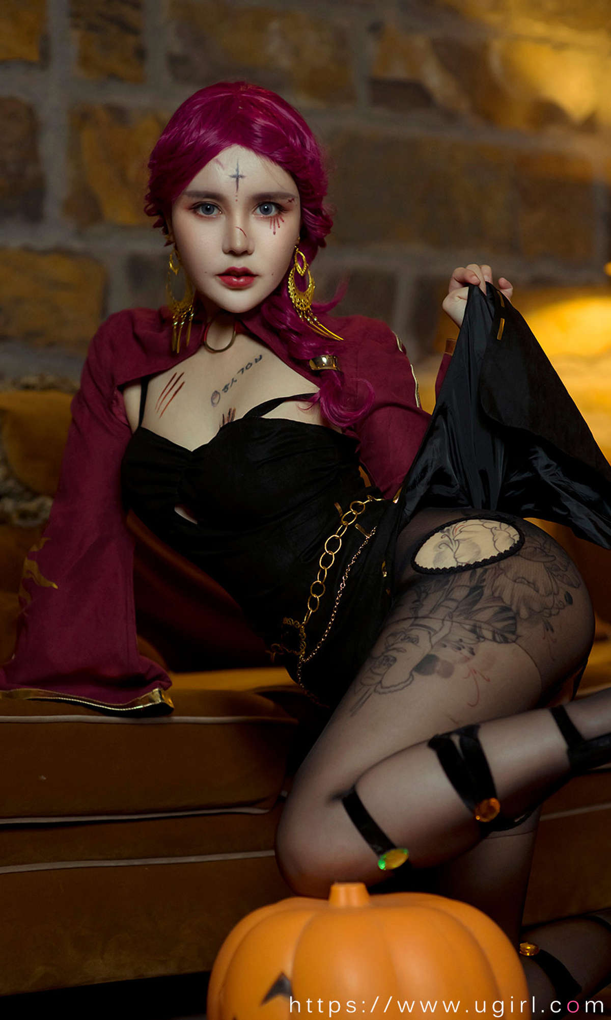 图片[2]-Ugirls爱尤物 NO.2205 美幸baby 万圣魅影-日更街拍