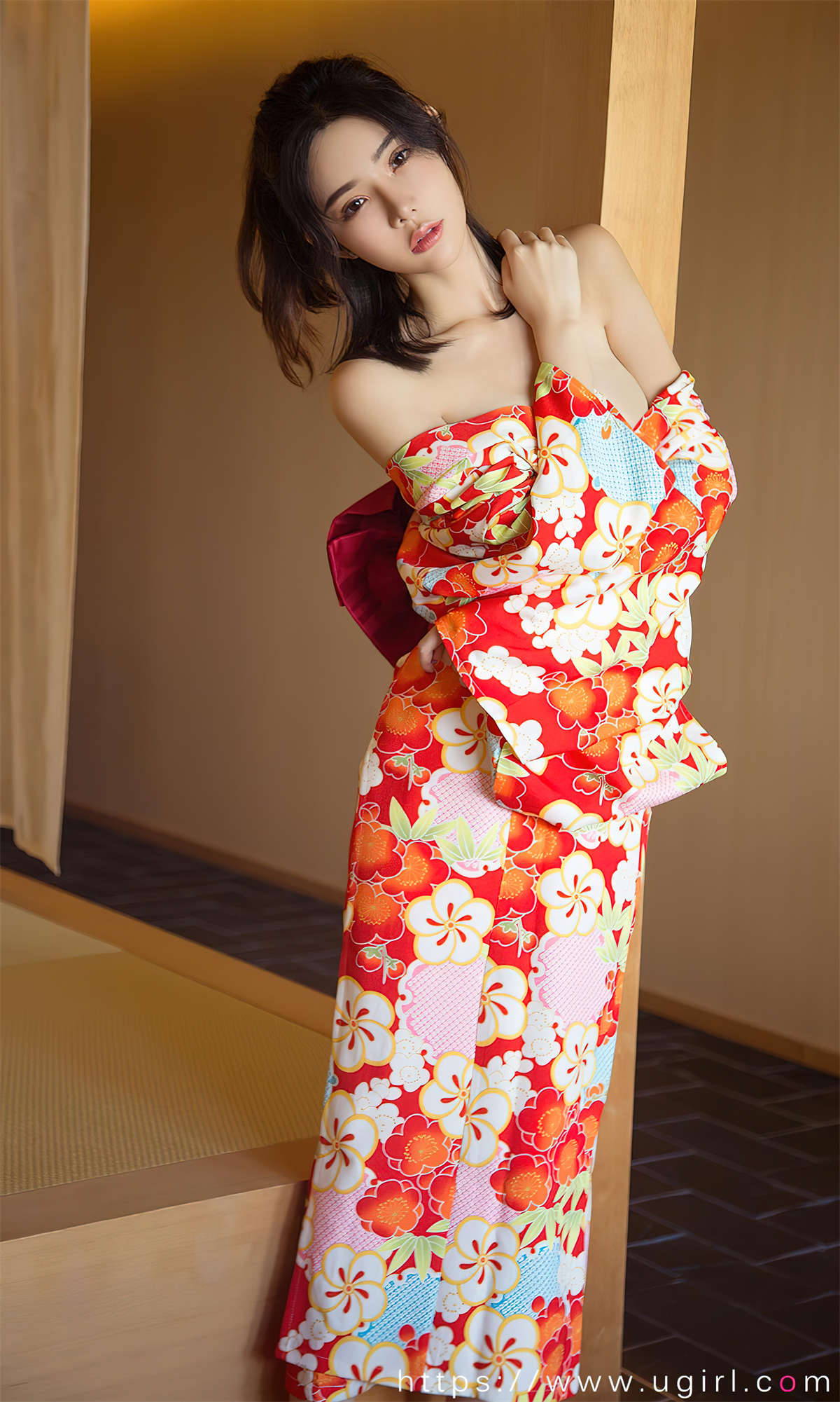 图片[2]-Ugirls爱尤物 No.2498 尘曲 萌琪琪-日更街拍