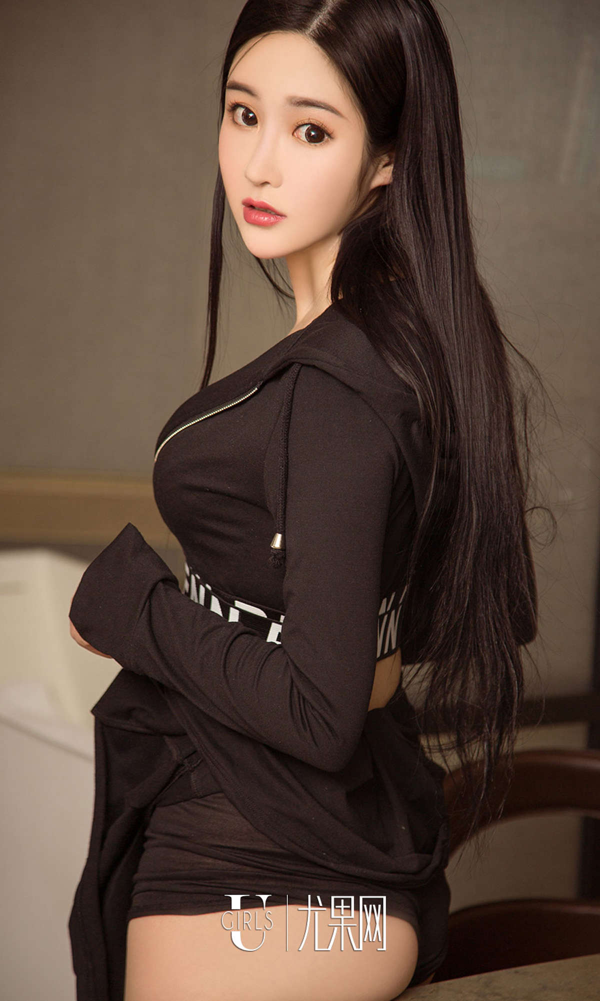 Ugirls爱尤物 NO.981 王亦澄  眼看透少女心-日更街拍