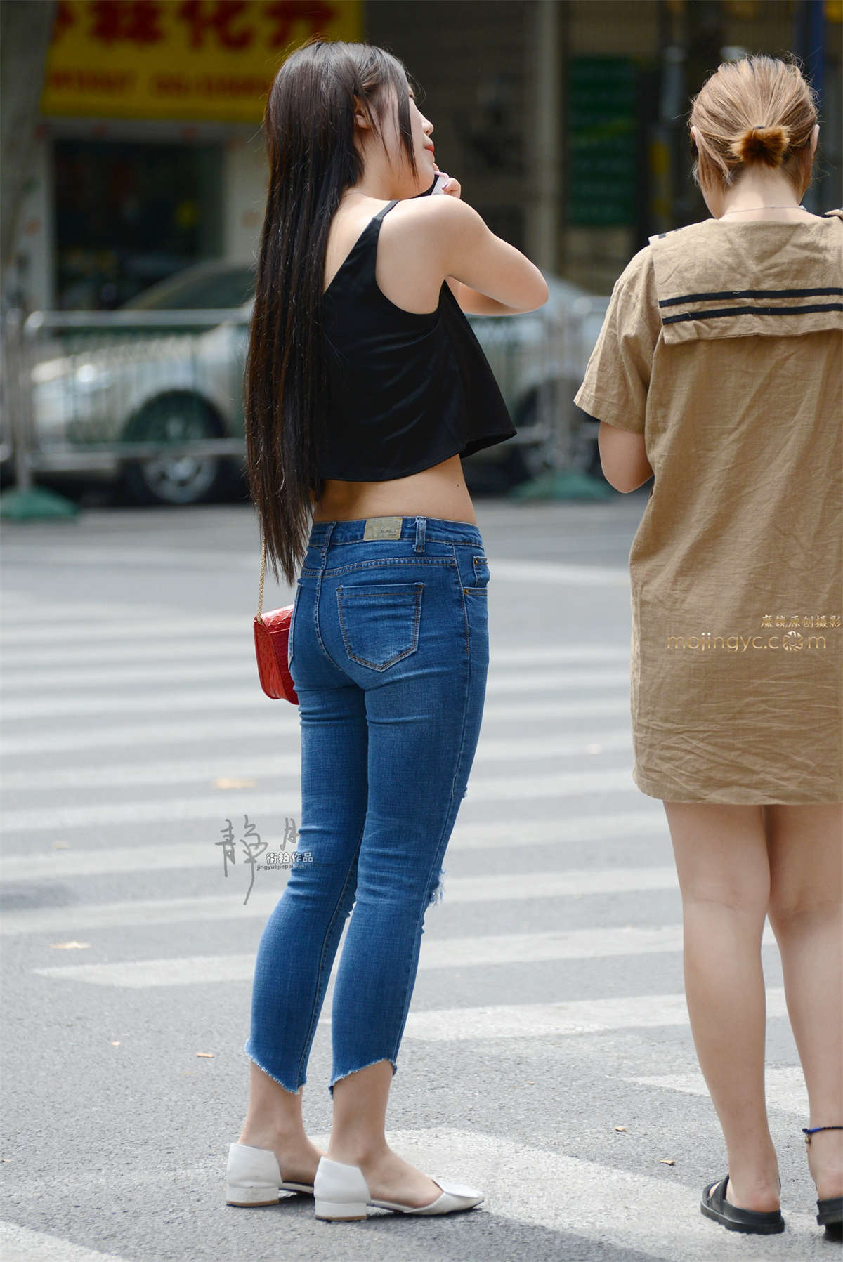 【静月街拍】蓝牛长发妹子-（12P）-日更街拍