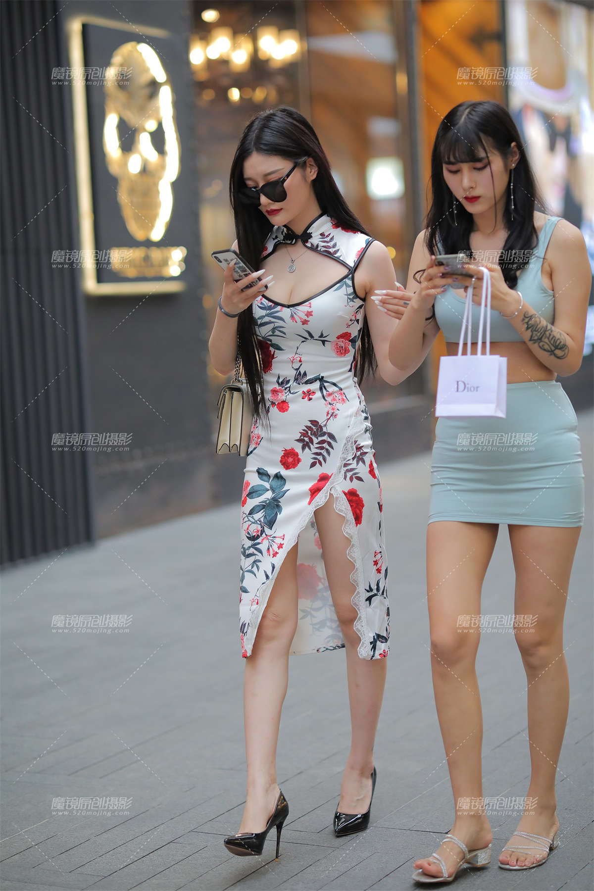 性感闺蜜-日更街拍