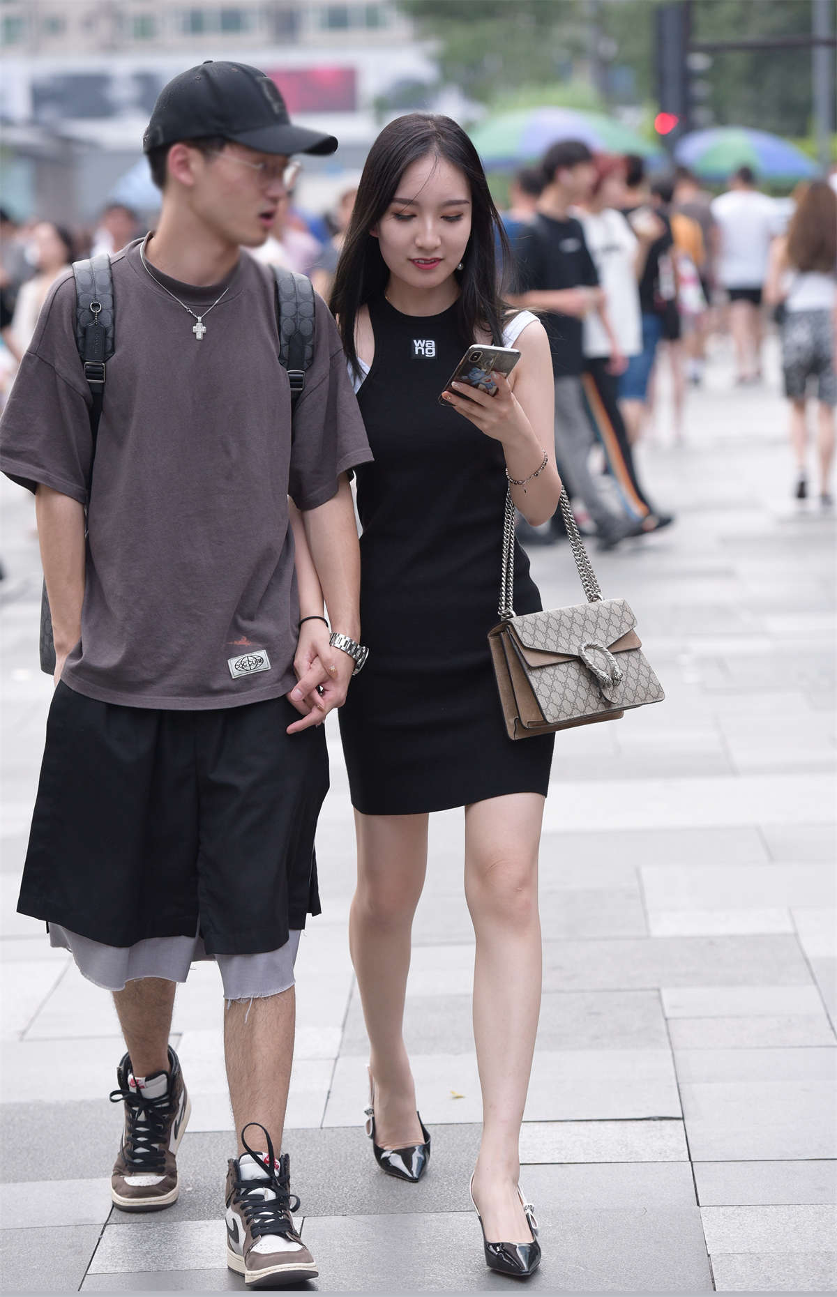 连衣裙美女-日更街拍