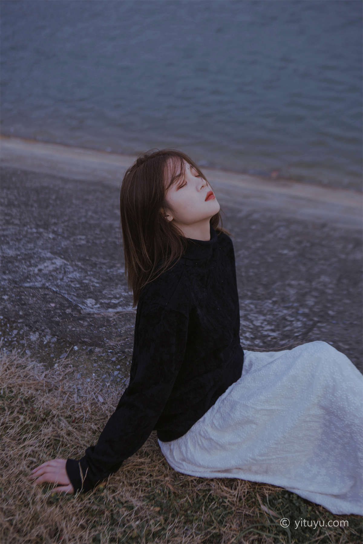 图片[2]-YITUYU艺图语 2021.03.05 迷雾 风车车呀哈-日更街拍