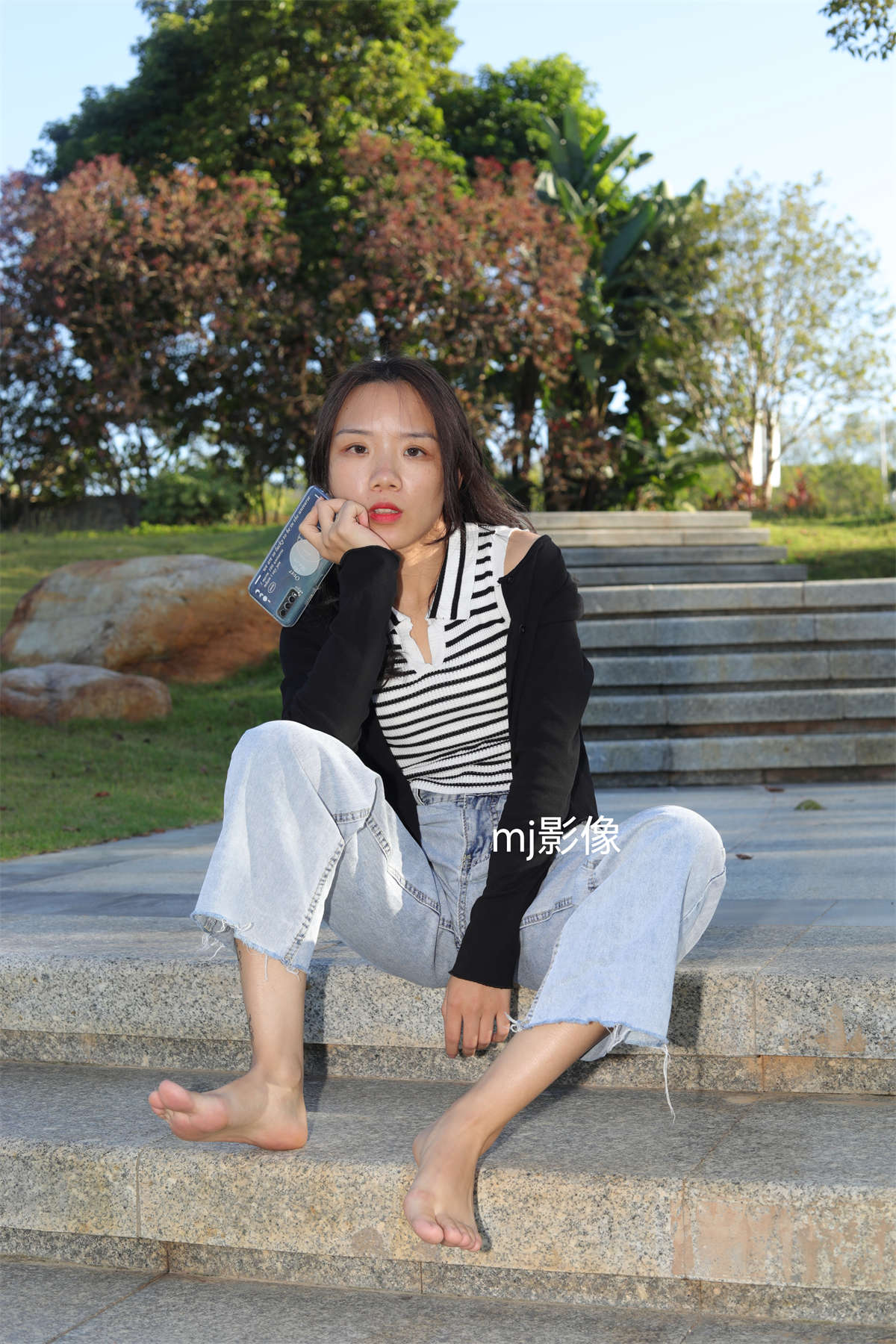 图片[2]-aapary摄影 No.116 与小芸到公园游玩拍脚丫-日更街拍