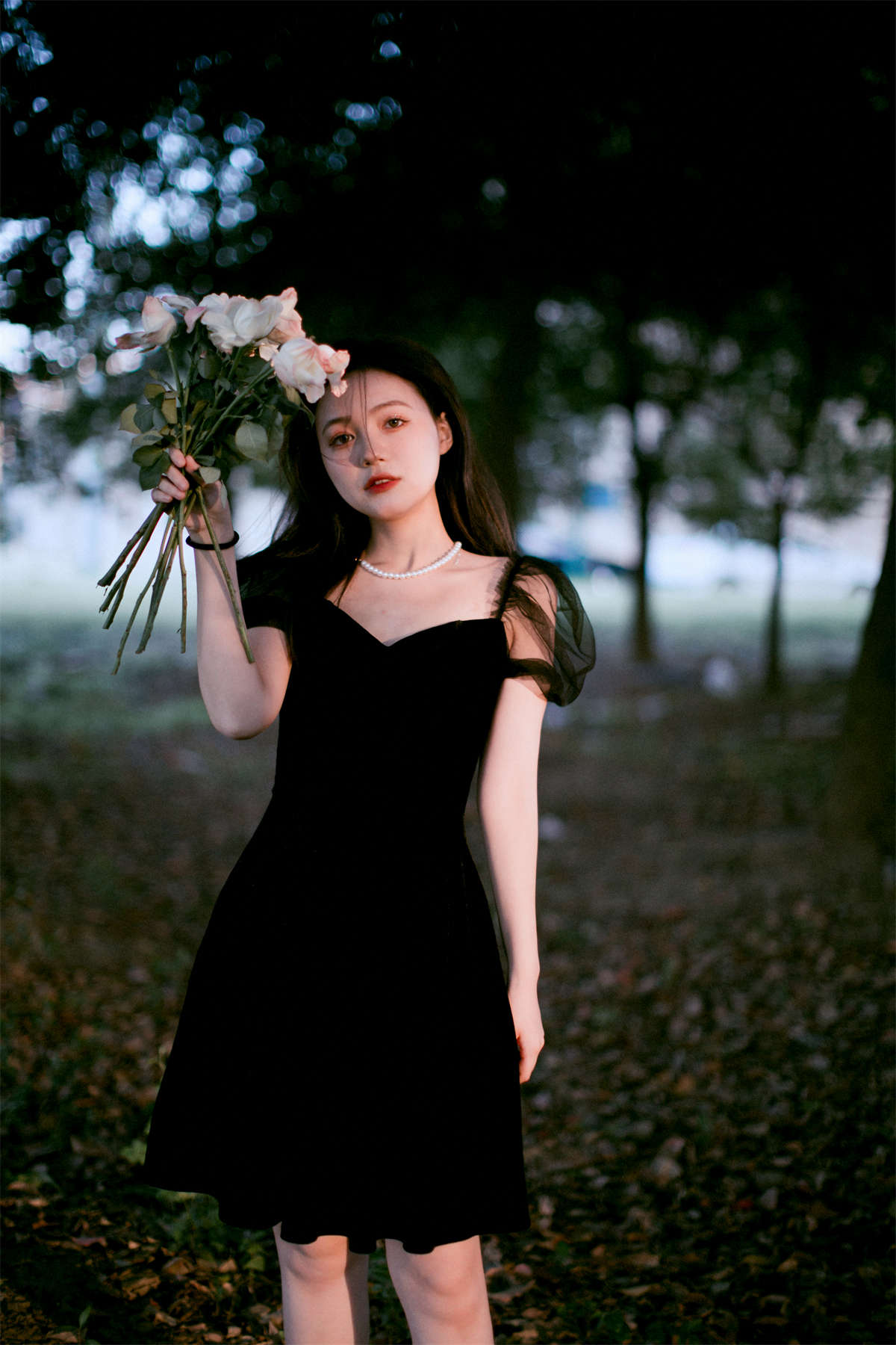 YITUYU艺图语 2022.07.14 少女与花 夏芸是只小考拉插图1