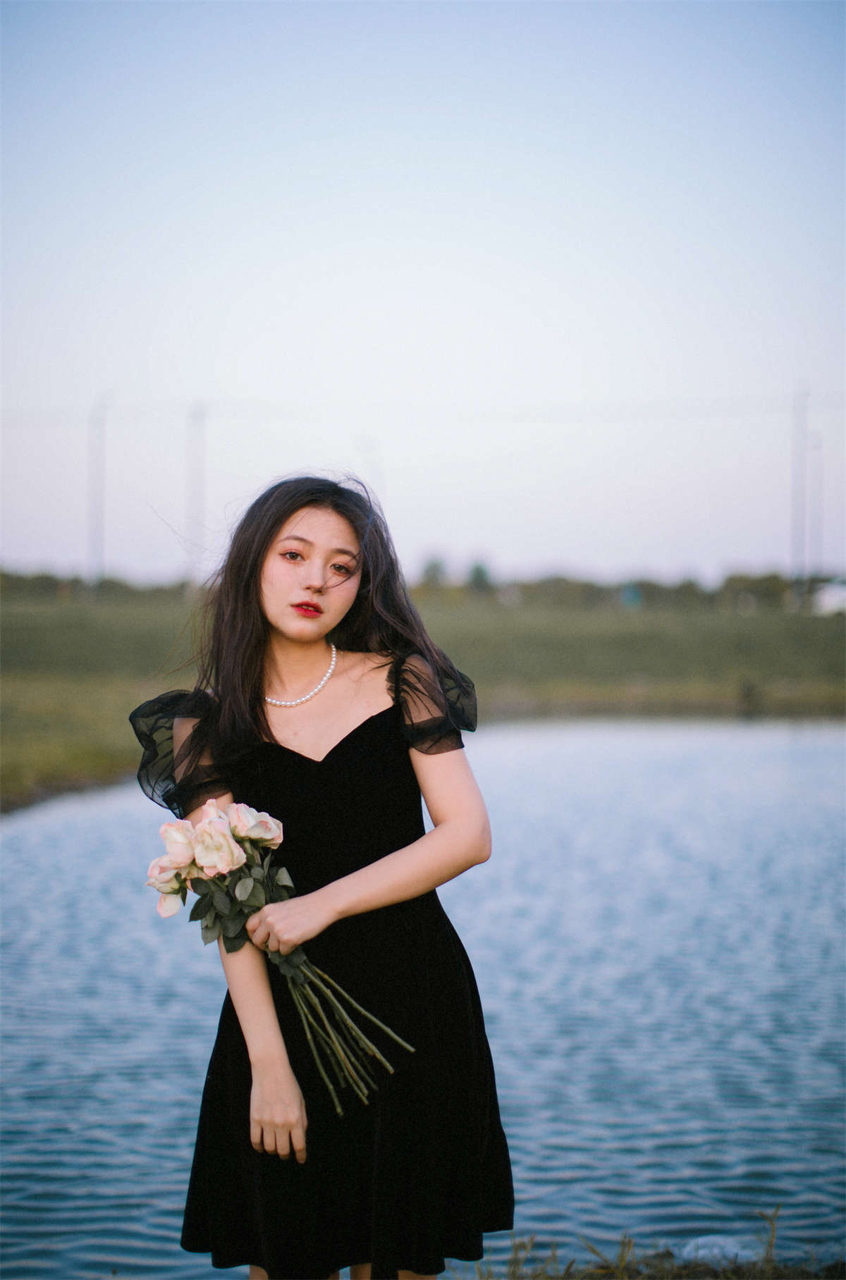 YITUYU艺图语 2022.07.14 少女与花 夏芸是只小考拉-日更街拍
