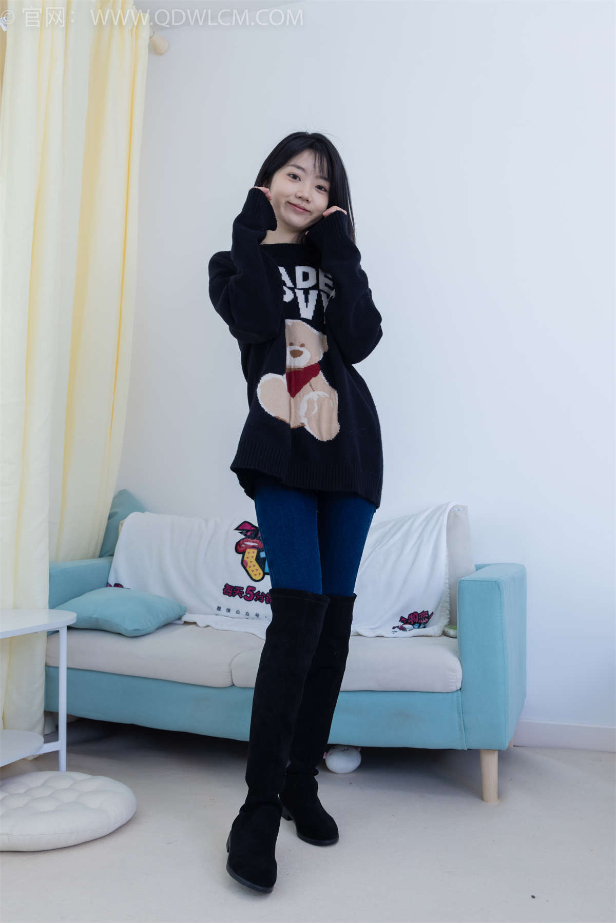 图片[2]-物恋传媒 NO.2135 欢欢-去流浪（盲盒2）-日更街拍