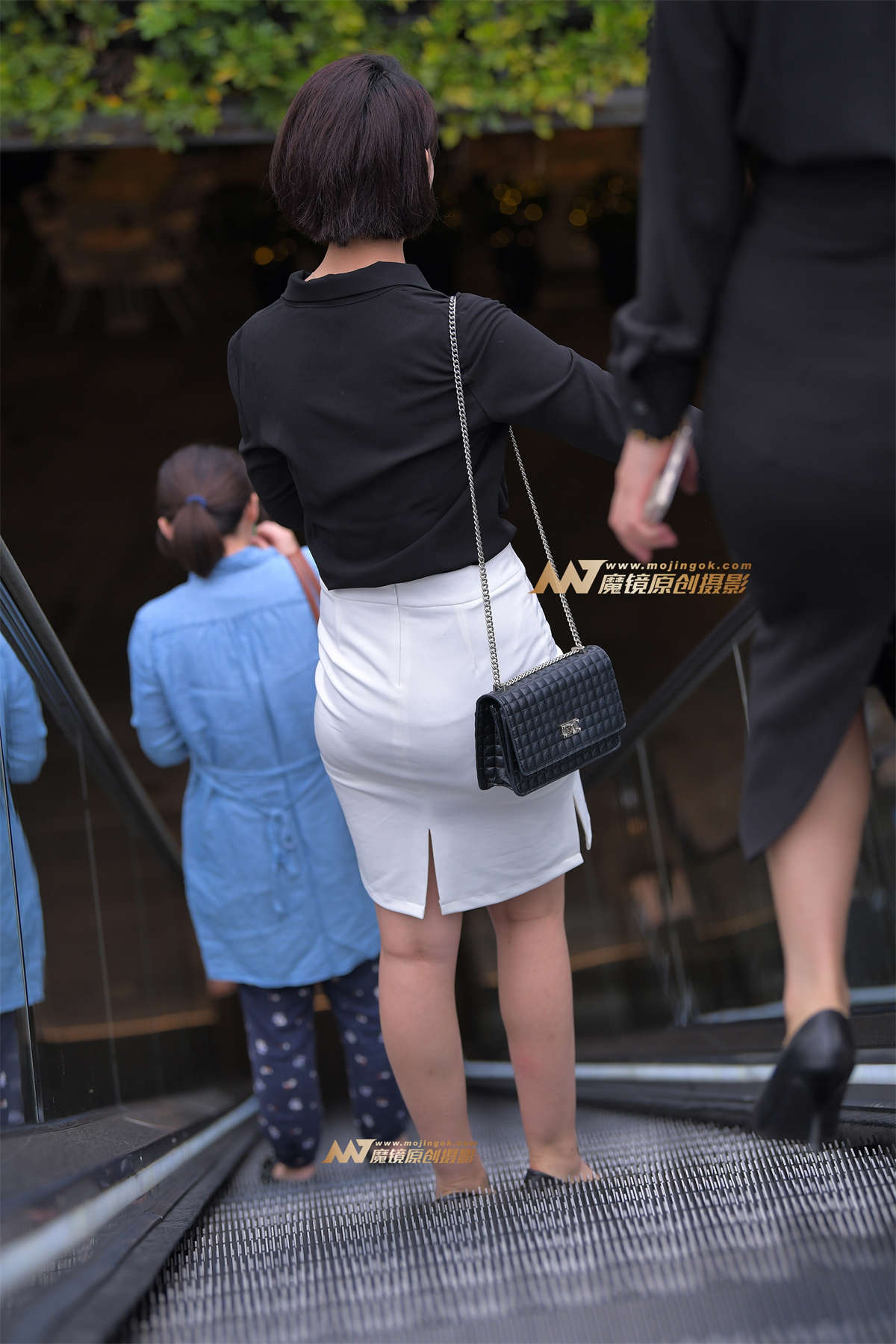 【街拍之魂赛帖】美腿高跟姐妹花插图1