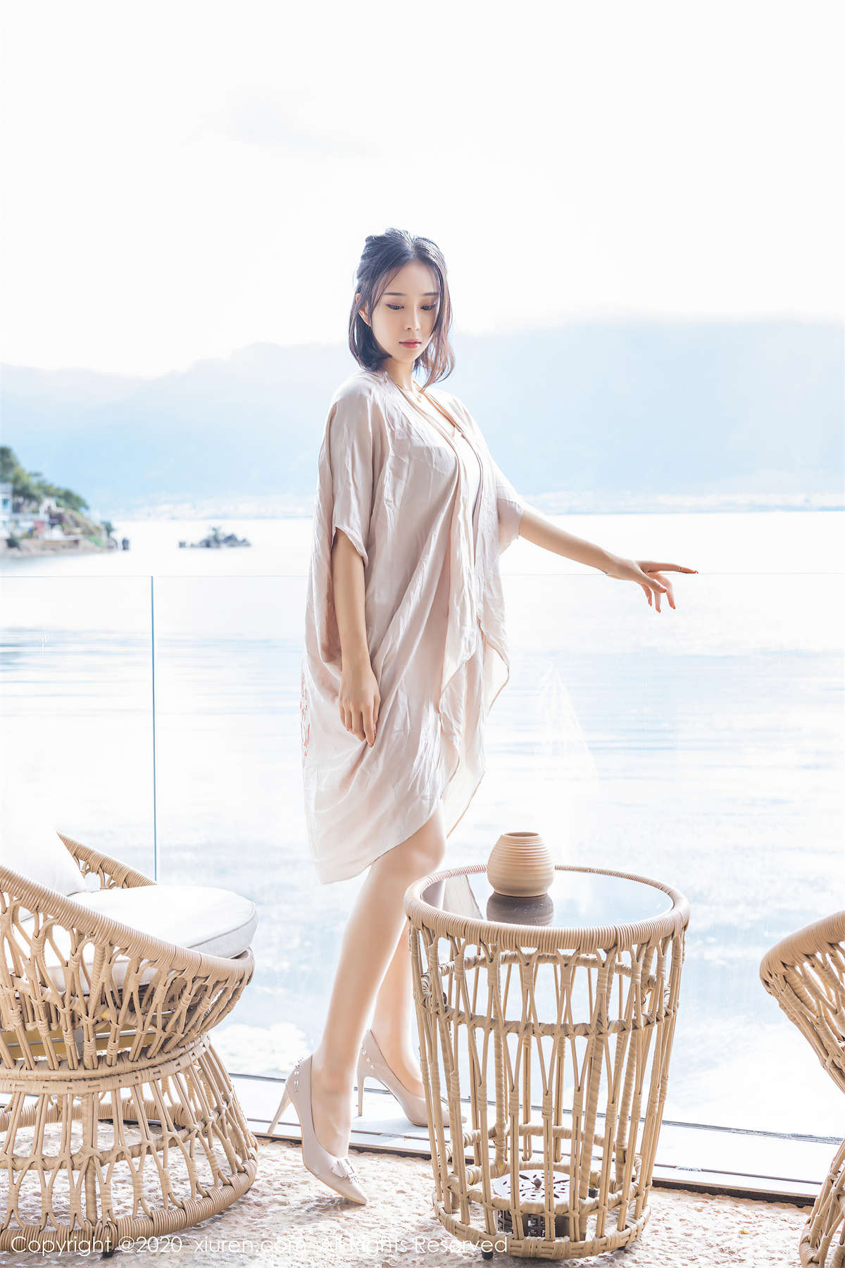 图片[2]-Xiuren秀人网 2020.08.11 NO.2426 蓝夏Akasha-日更街拍