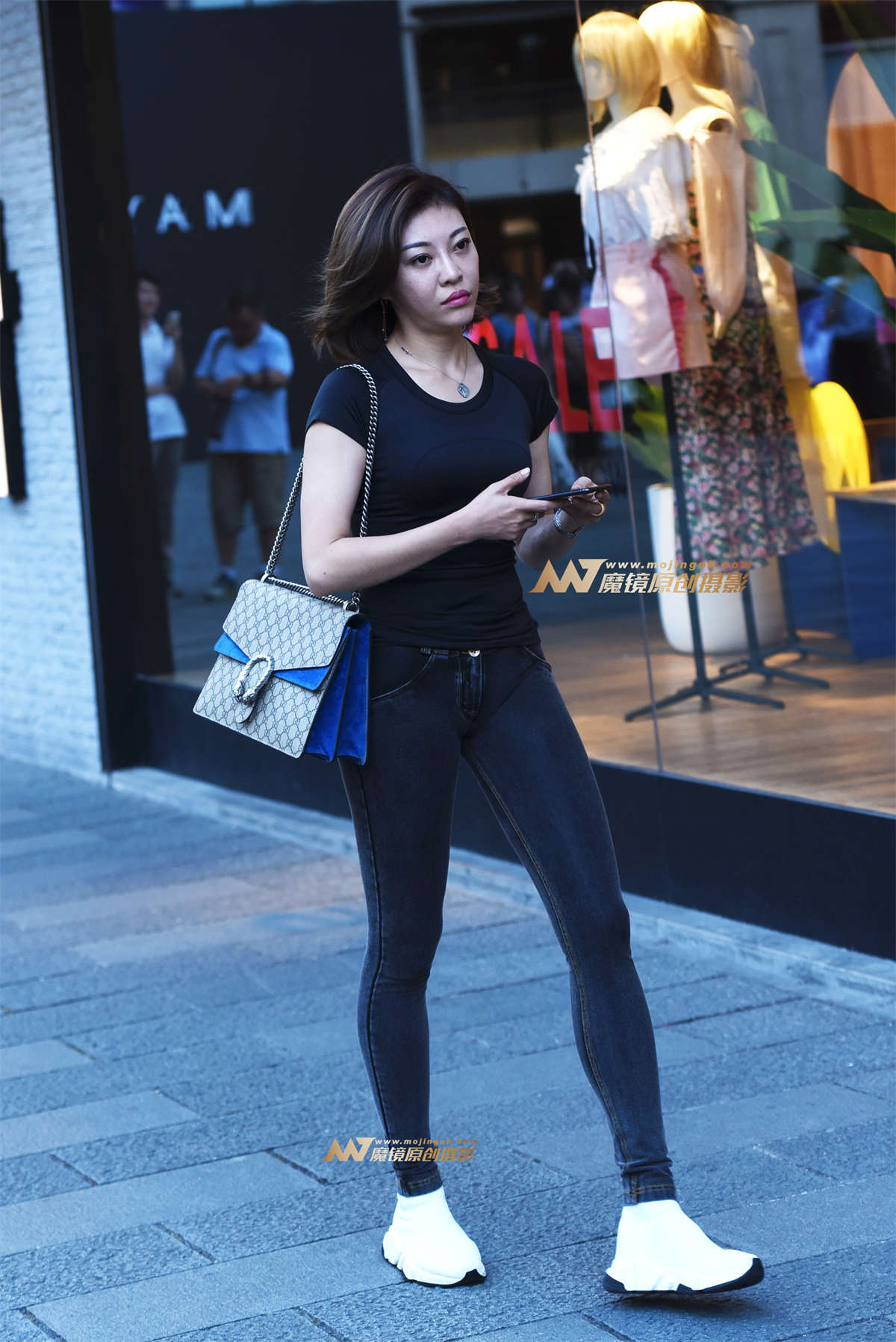 【咔喳赛贴】蜜桃裤-日更街拍