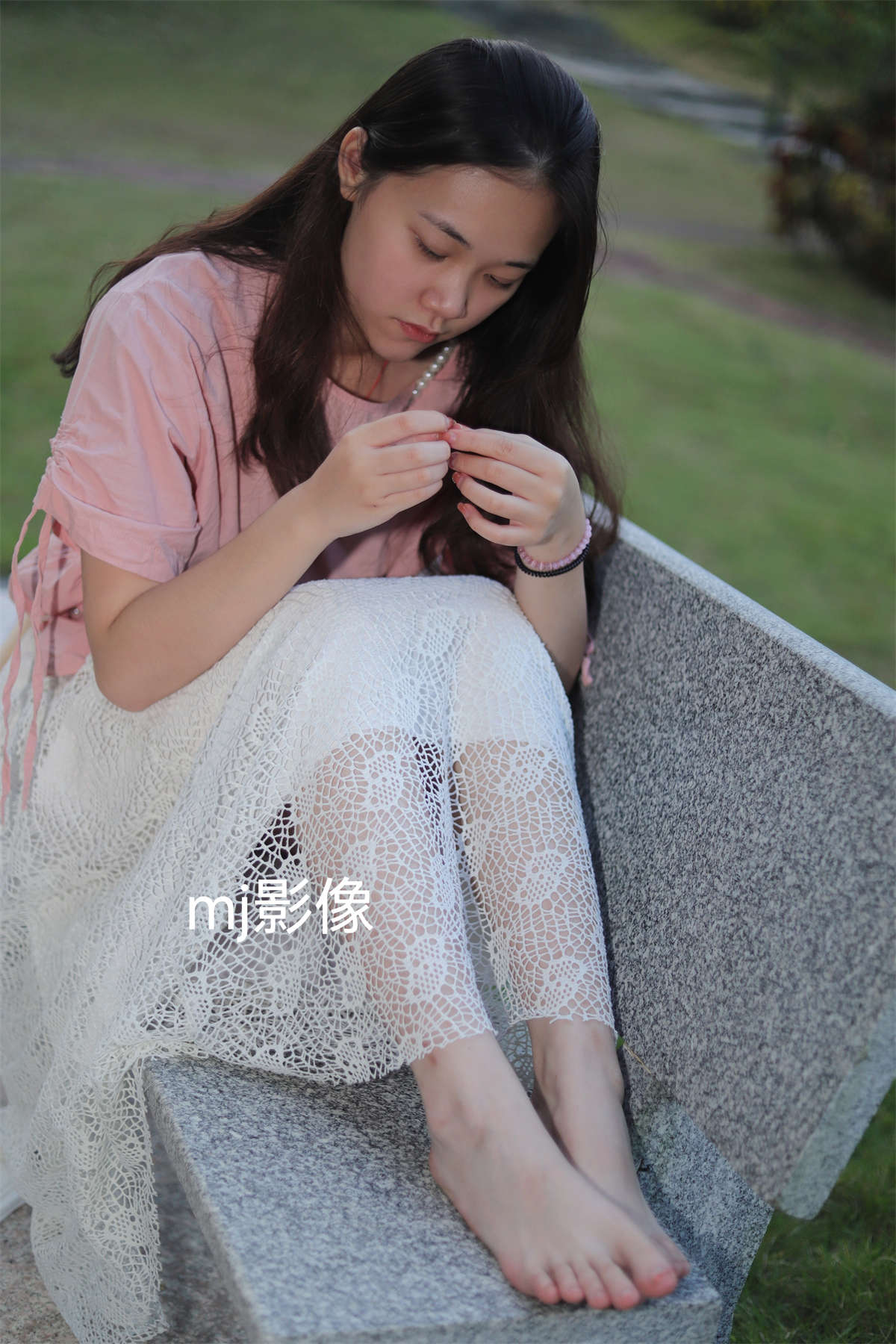 aapary摄影 No.119 与大美女琪琪到公园游玩拍照-日更街拍