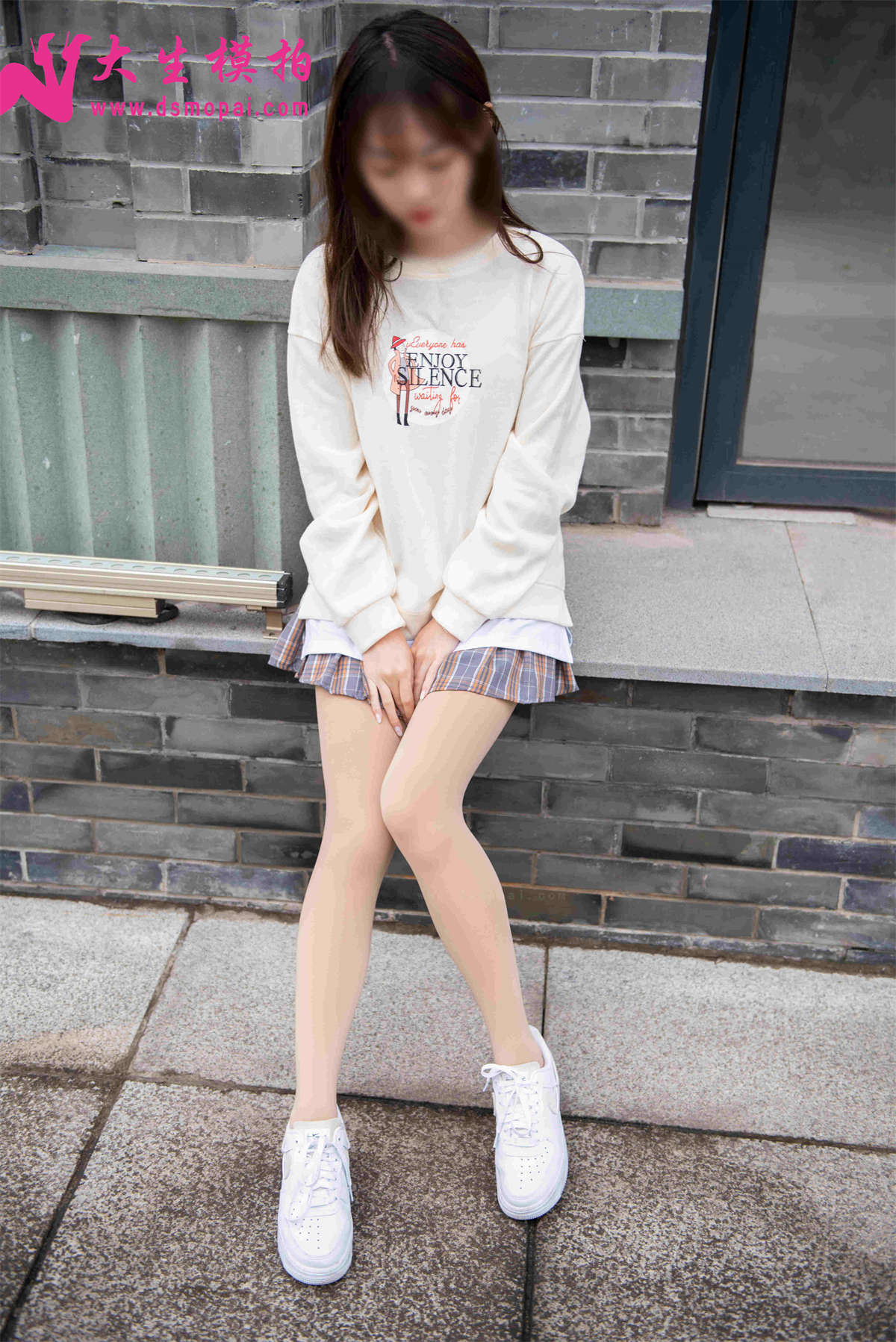 图片[2]-大生模拍 冬日厚肉丝-日更街拍