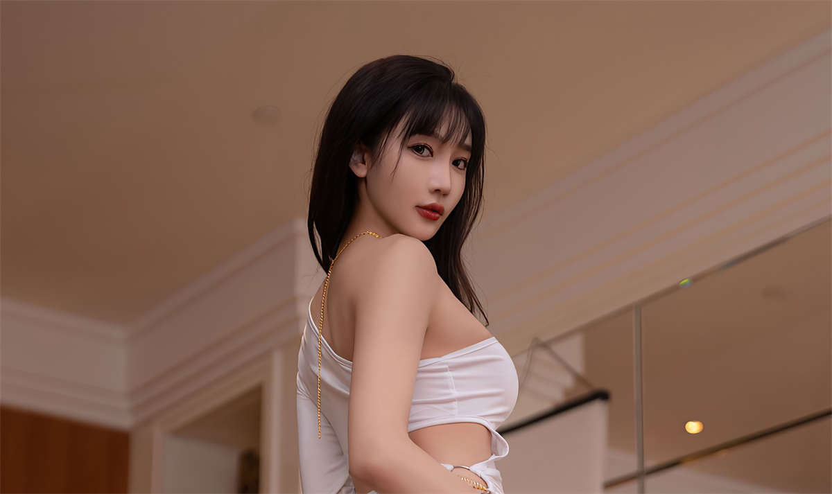 图片[2]-Xiuren秀人网 2024.12.19 NO.9625 陆萱萱-日更街拍