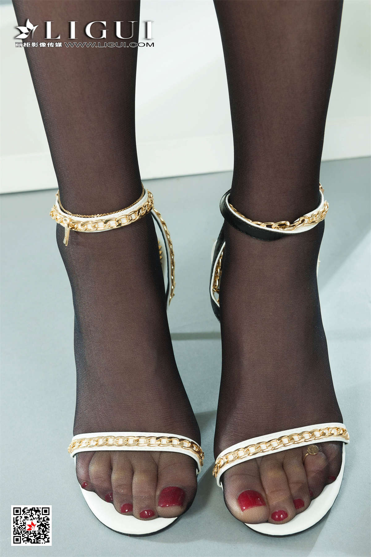 Ligui丽柜 2020.04.02 文芮-日更街拍