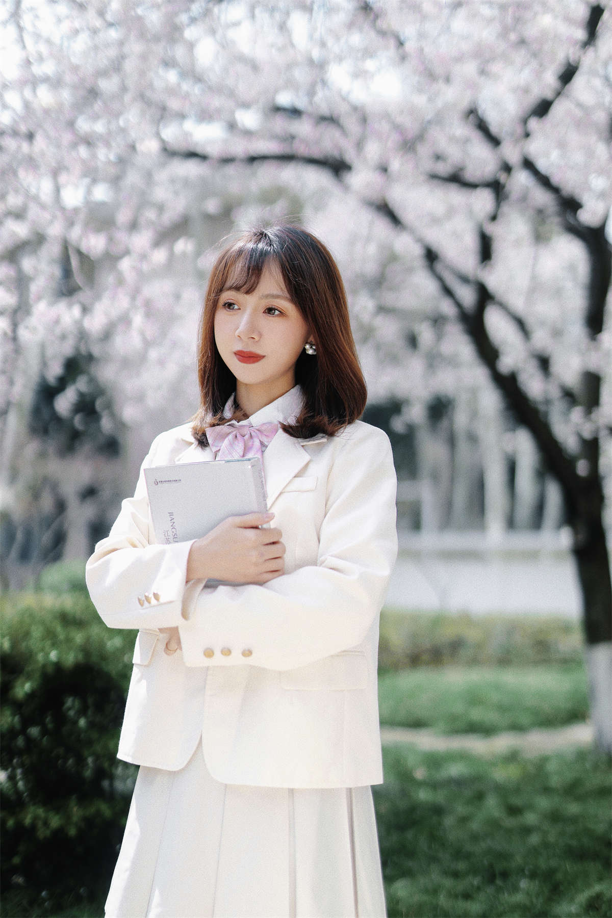 YITUYU艺图语 2023.04.18 樱花教室 萌伊伊-日更街拍