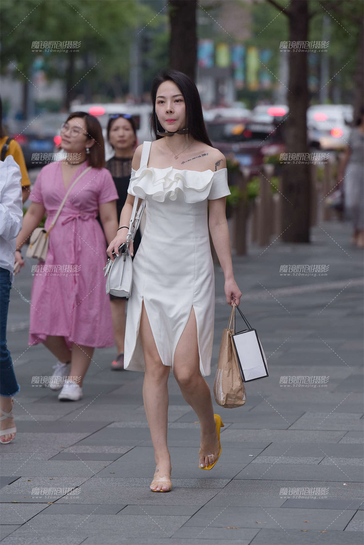 【慕容笙赛贴】雪白的小姐姐-日更街拍