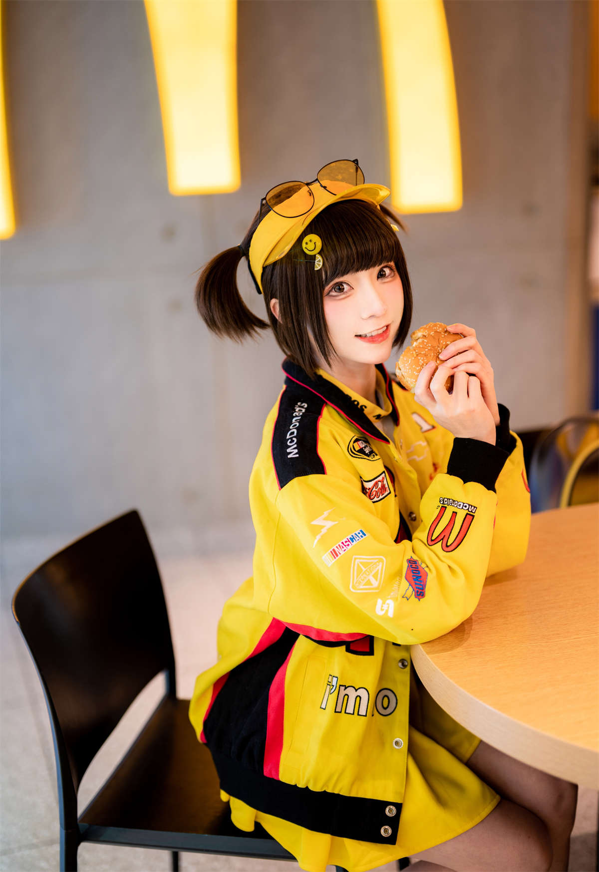 图片[2]-动漫Cos博主-绮太郎Kitaro 麦当劳女孩-日更街拍