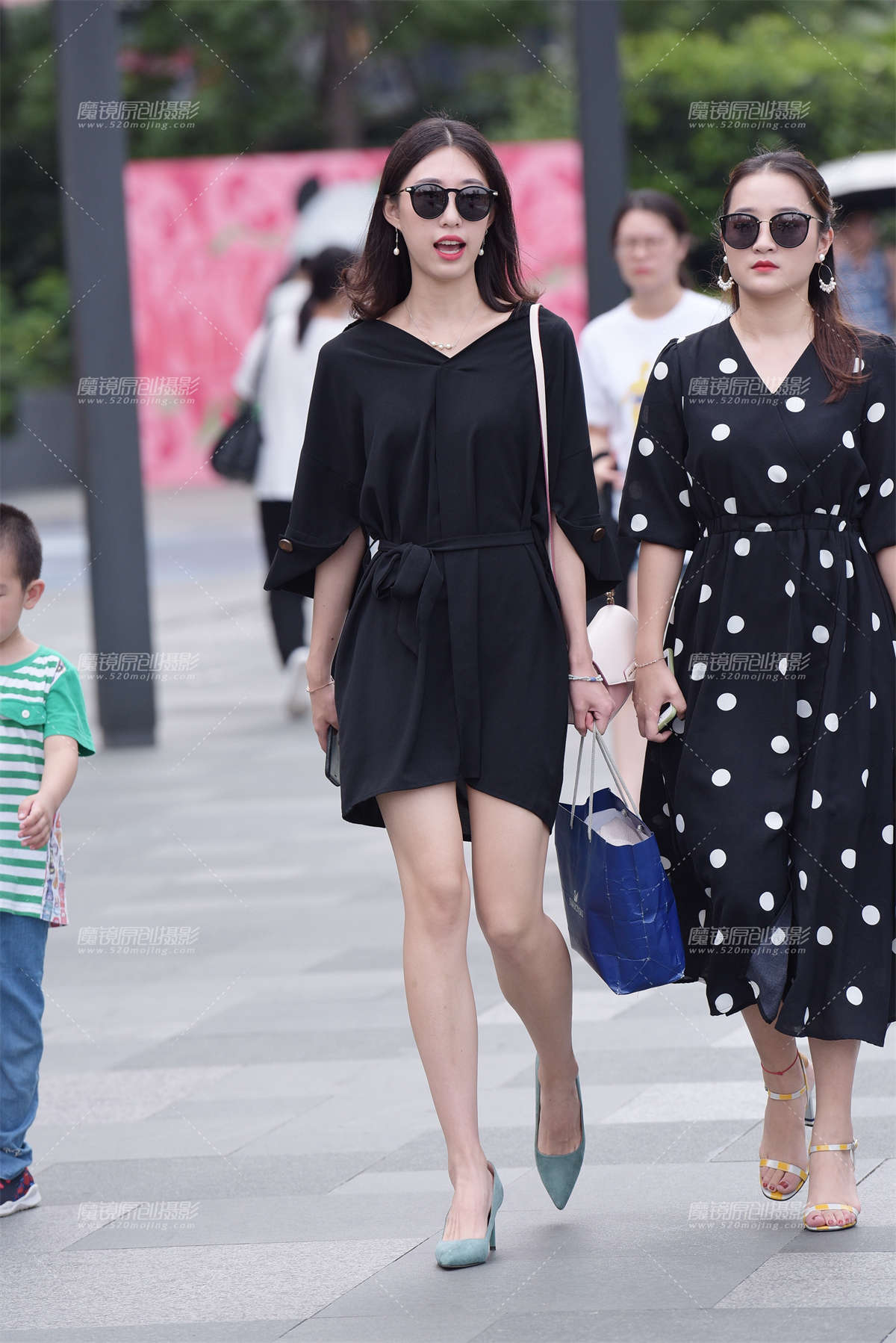 墨镜美女-日更街拍