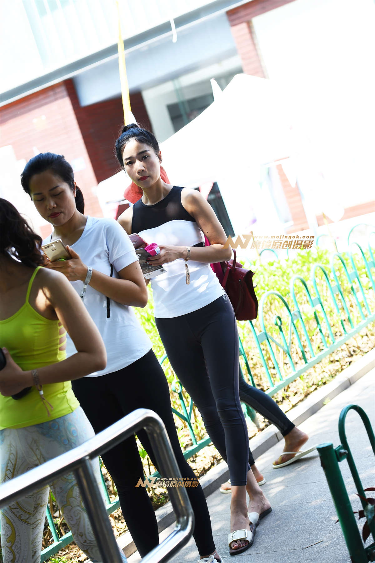 【咔喳赛贴】排队中-日更街拍