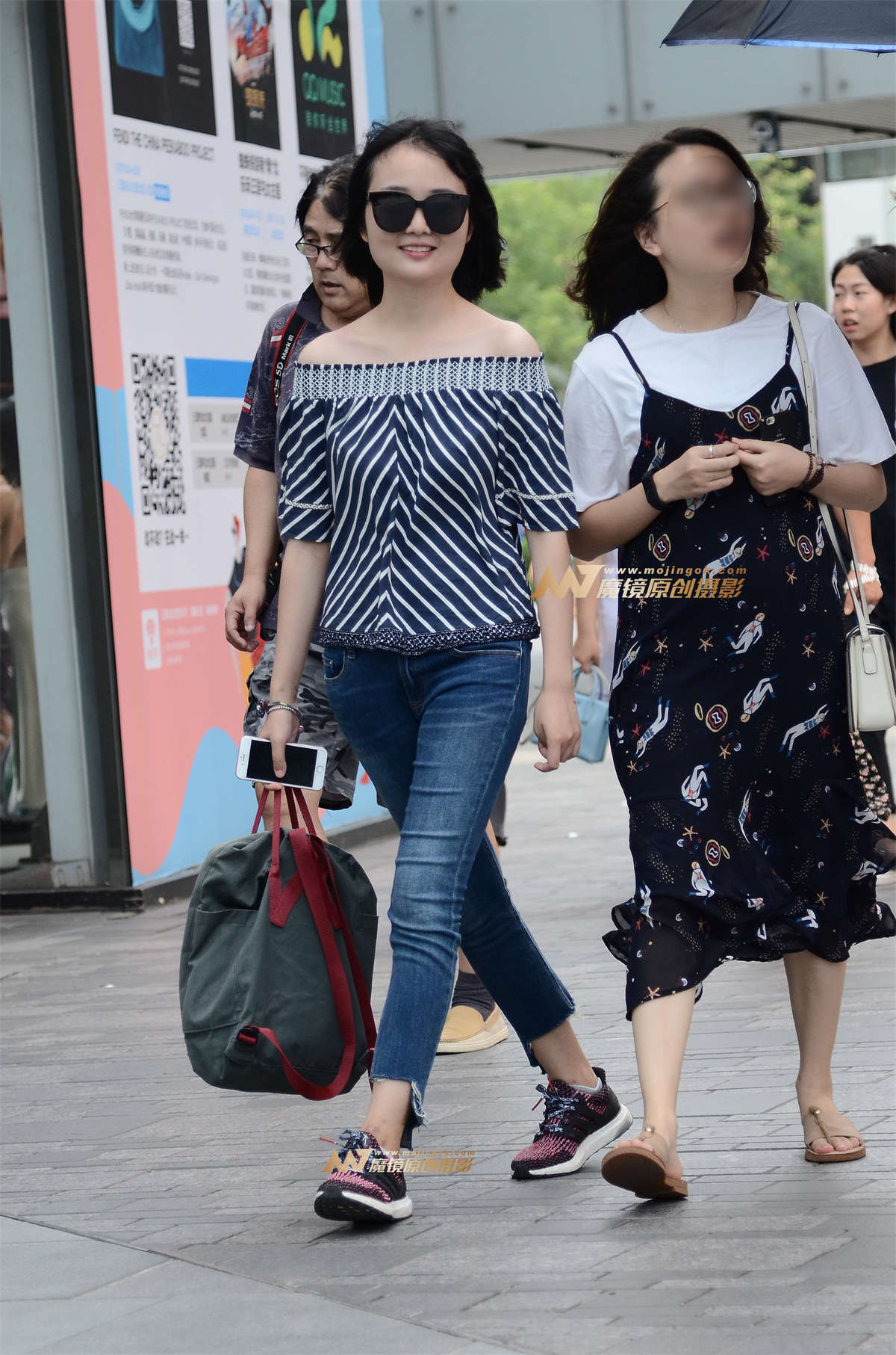 【神摄手原创】紧牛，露肩衫-日更街拍