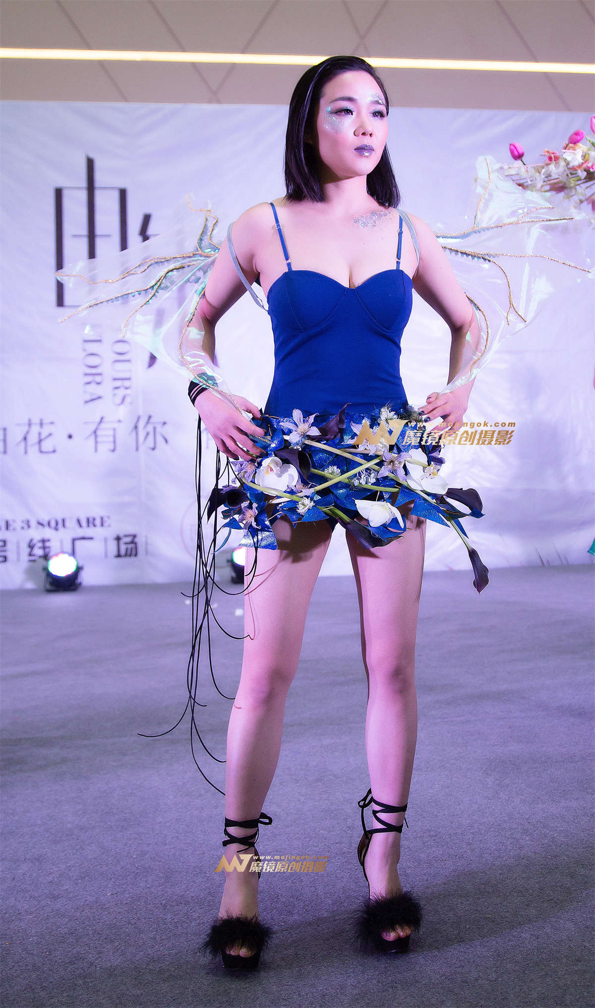 人体花艺精灵美女-日更街拍