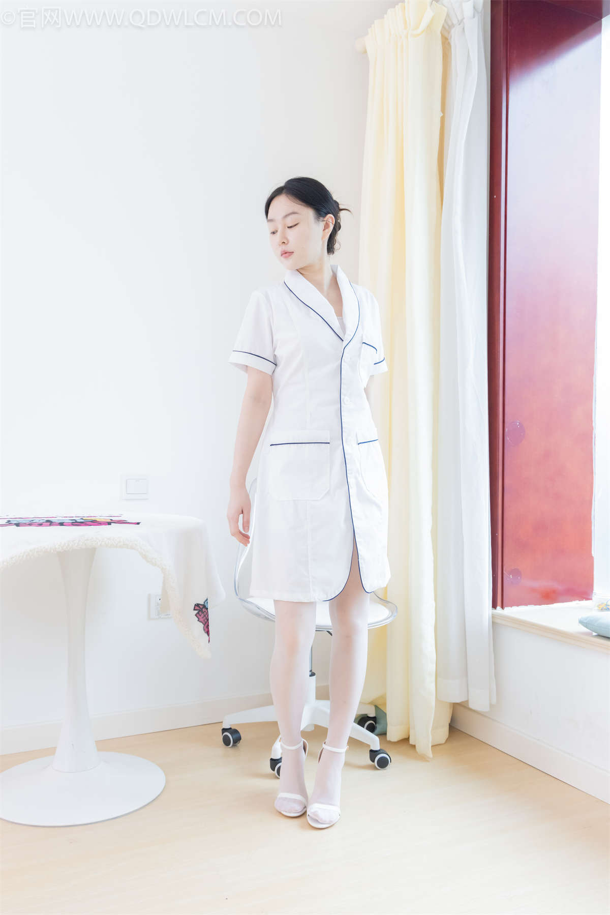 图片[2]-物恋传媒 NO.2142 美兔-纯与白-日更街拍