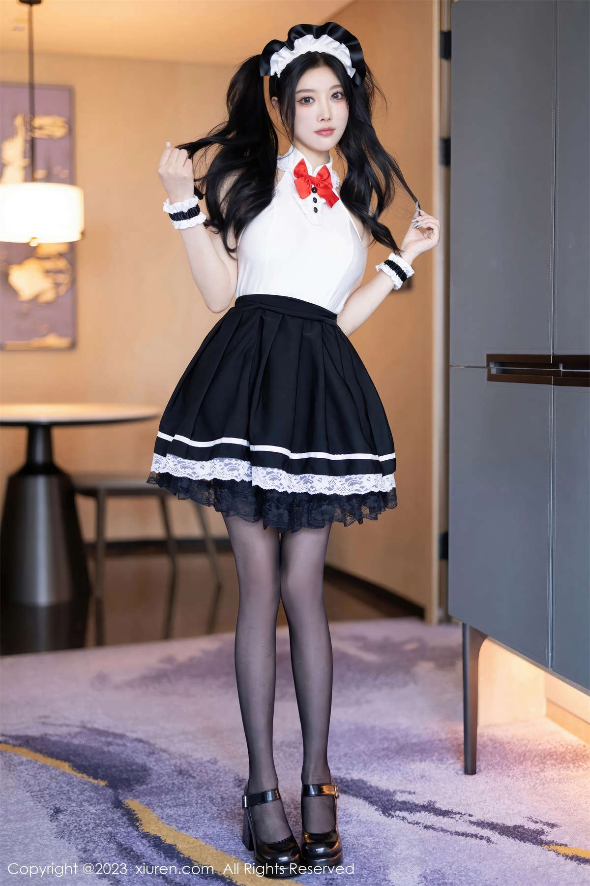 图片[2]-Xiuren秀人网 2023.10.31 No.7590 杨晨晨-日更街拍