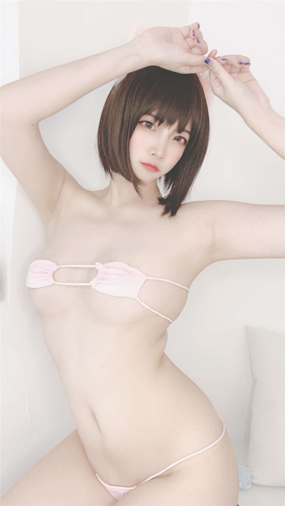 高产型Coser-二佐Nisa   猪猪比基尼自拍-日更街拍