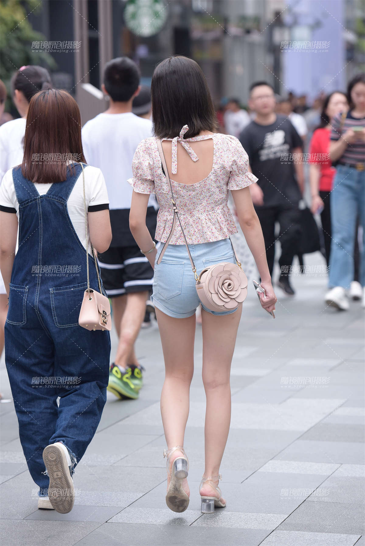 图片[2]-【慕容笙赛贴】白白净净的长腿-日更街拍