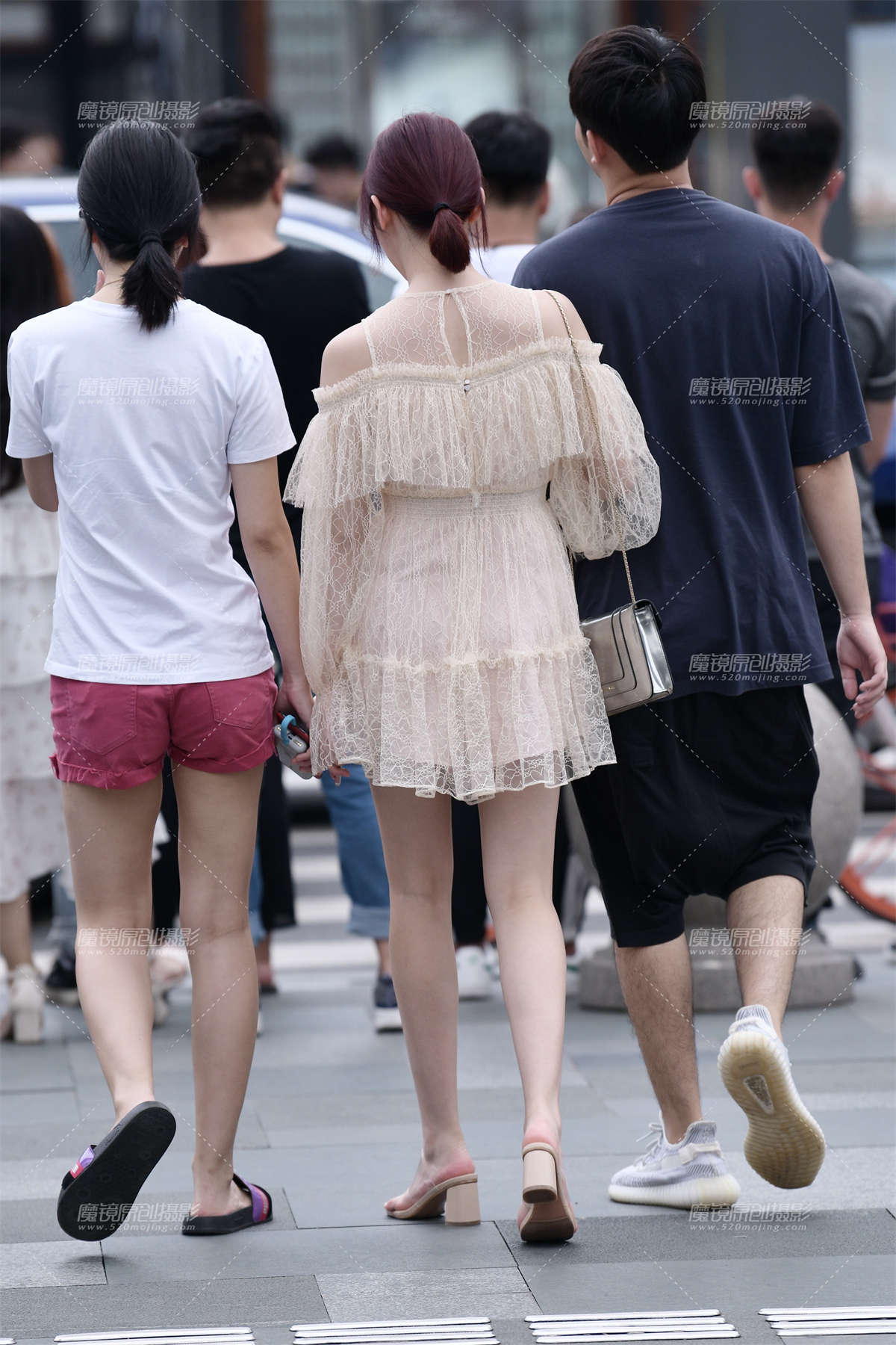 图片[2]-蓬蓬裙美女-日更街拍