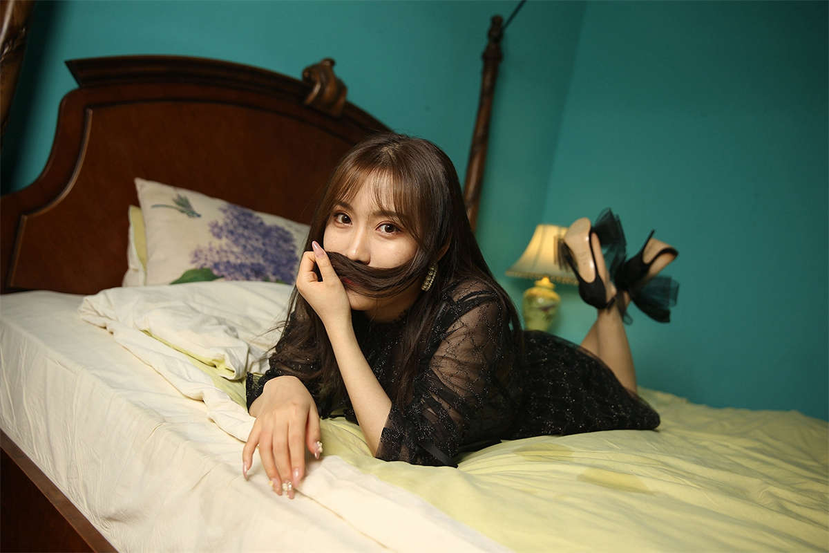 图片[2]-TouTiao头条女神 2019.11.24 冬日 陈奕菲-日更街拍