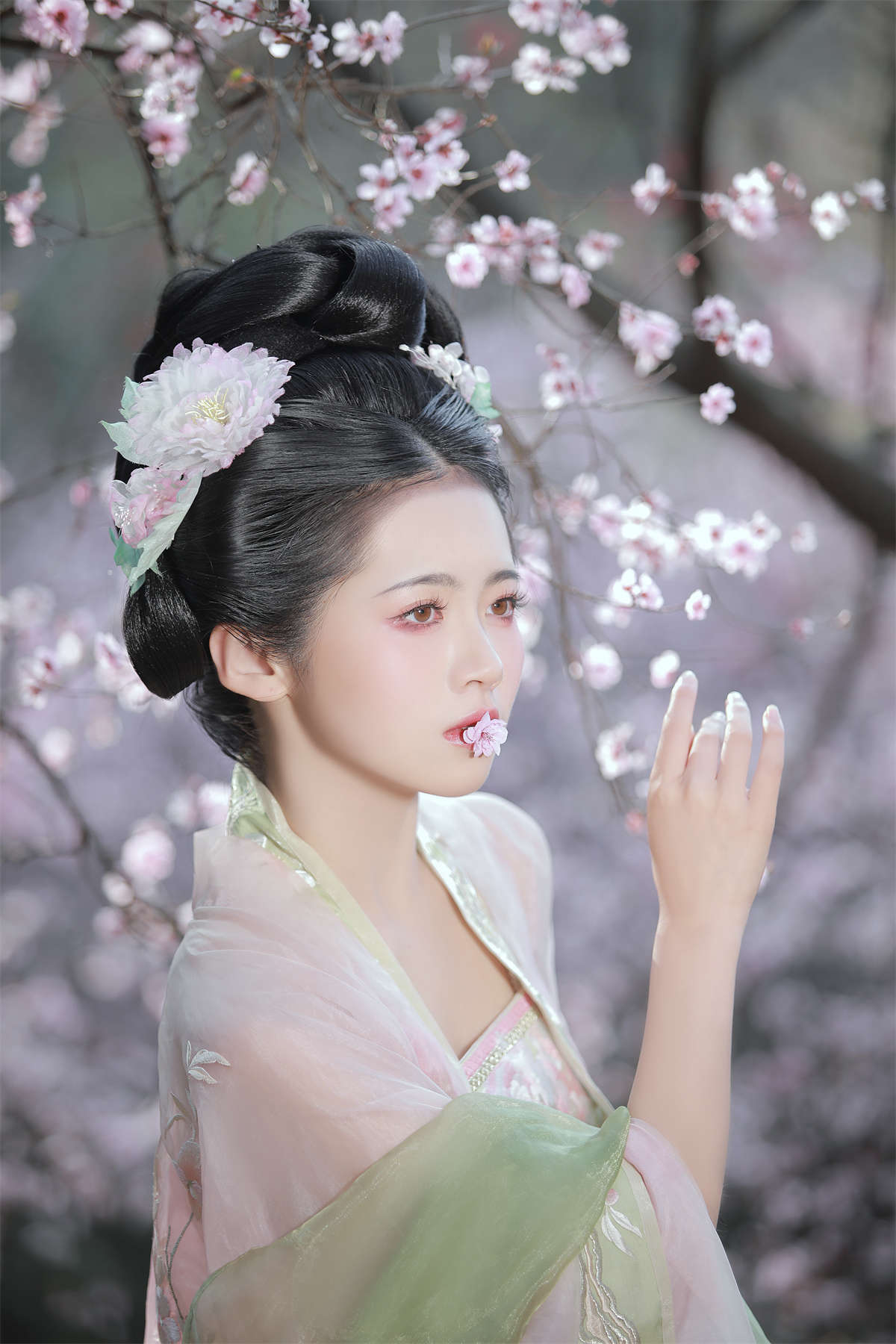 YITUYU艺图语 2024.04.04 春有百花秋有月 微墨插图1