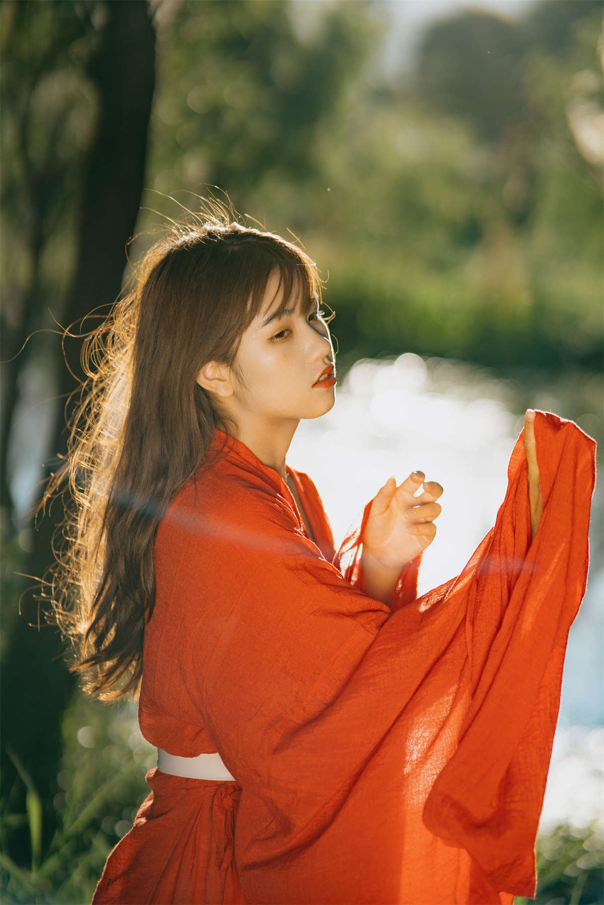 YITUYU艺图语 2022.10.12 心尖一点红 落痣_插图1