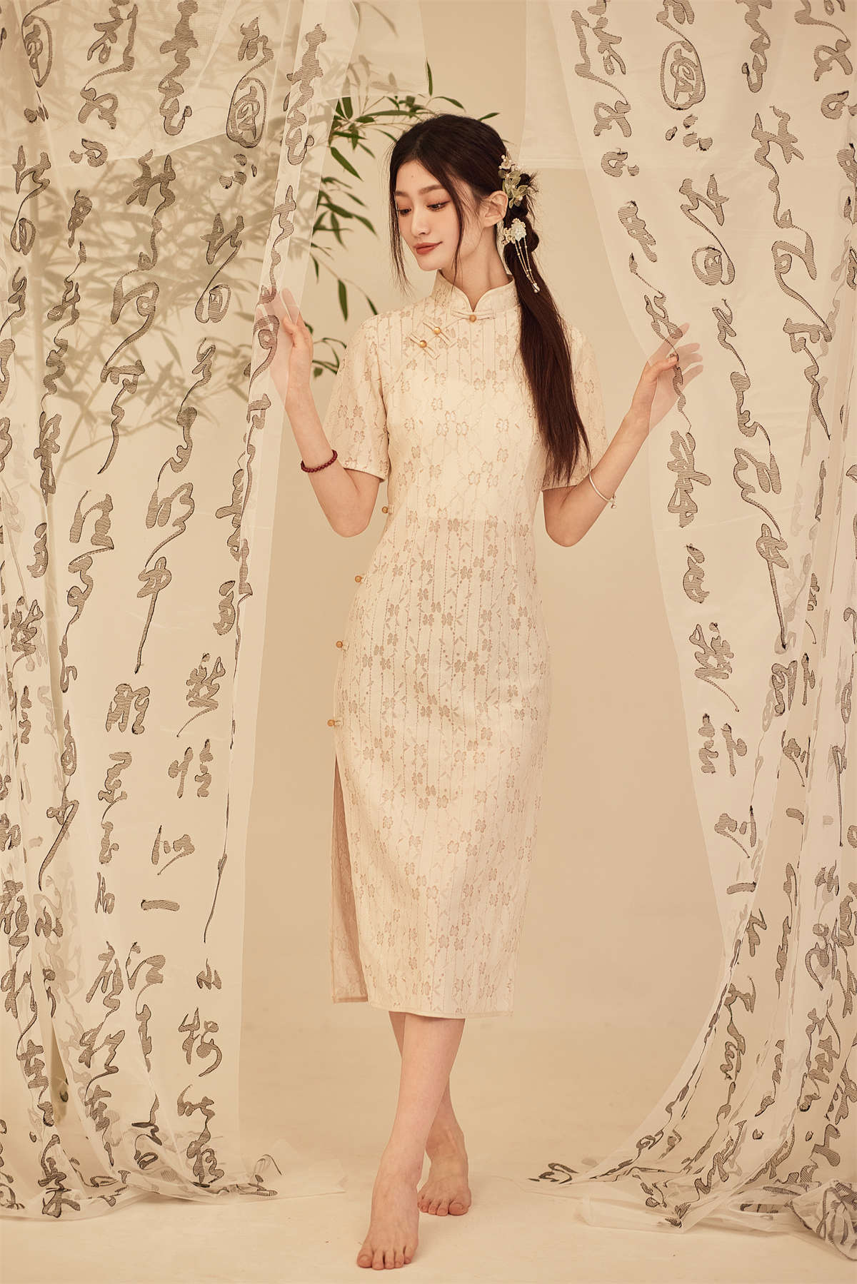 YITUYU艺图语 2023.04.21 春 小多多要爆富-日更街拍