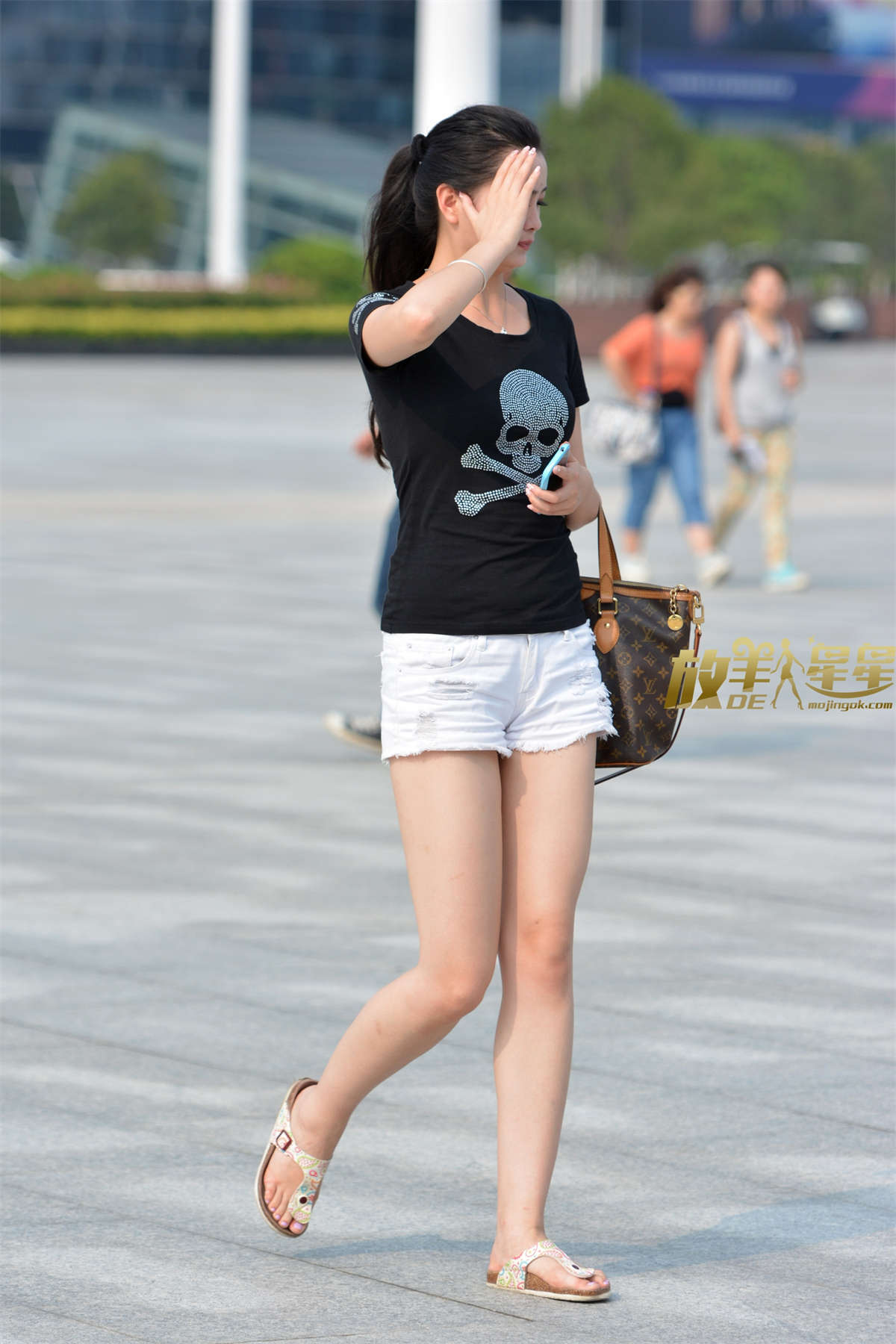 【放羊的星星】白热裤，裸腿【10P】插图1