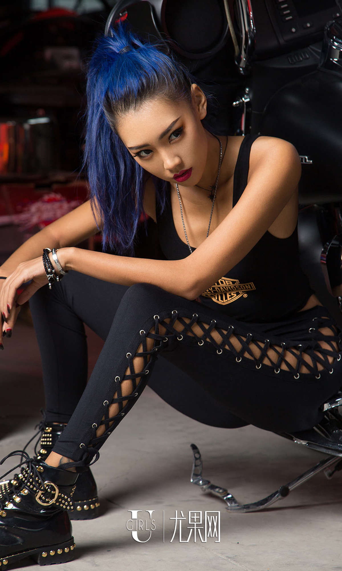 Ugirls爱尤物 NO.1246 小黑 Hello 酷Girl！-日更街拍