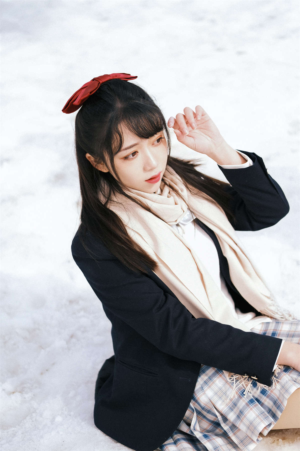 YITUYU艺图语 2023.04.21 日系少女雪景写真 小风-日更街拍