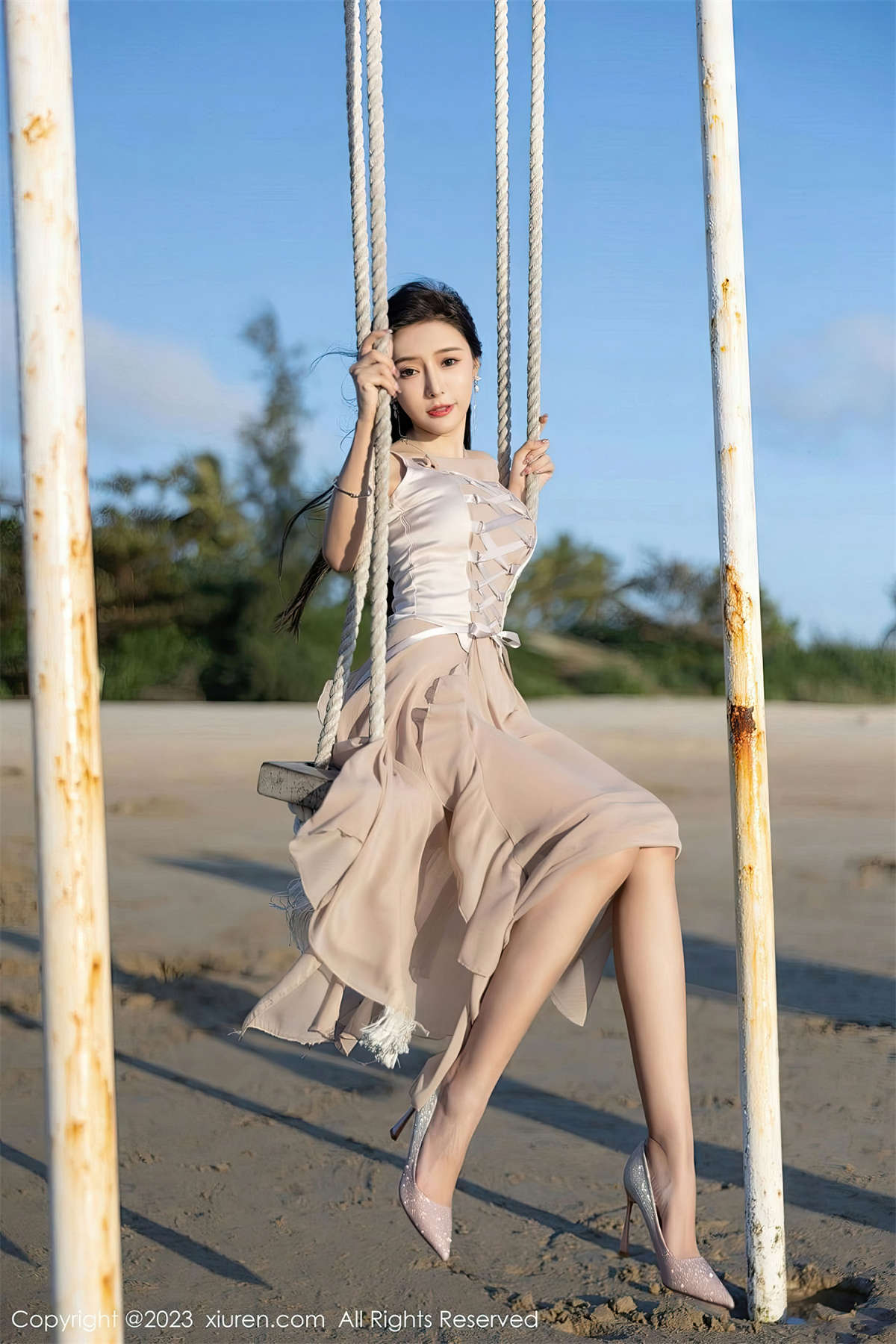 图片[2]-Xiuren秀人网 2023.04.14 No.6581 王馨瑶-日更街拍