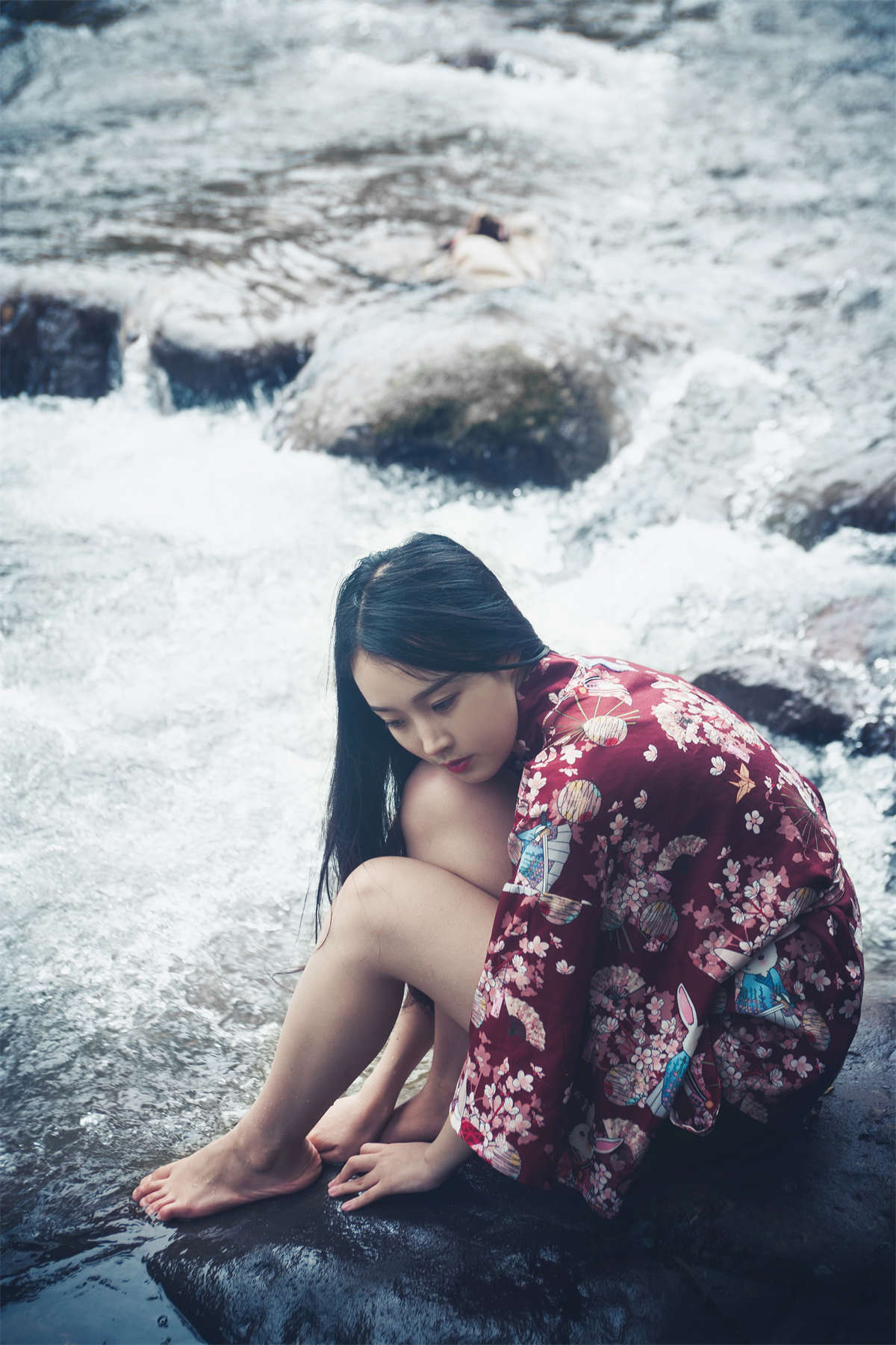 图片[2]-YITUYU艺图语 2022.04.30 若水漓 茶架-日更街拍