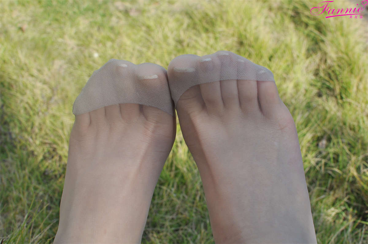 图片[2]-Fannie芬妮美足园NO.249 初冬的阳光高跟丝足（1）-日更街拍