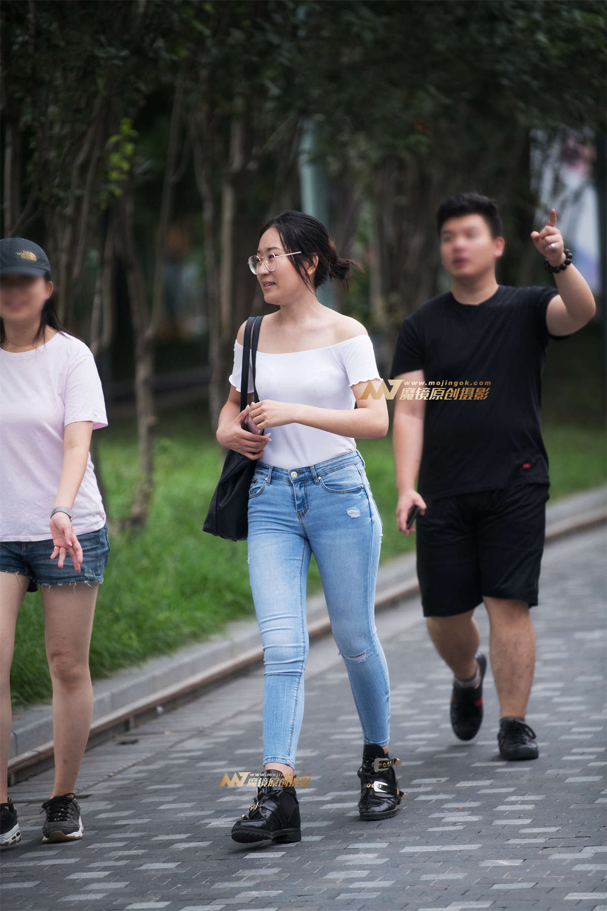 【一只傻麋鹿赛帖】傍晚紧牛-日更街拍