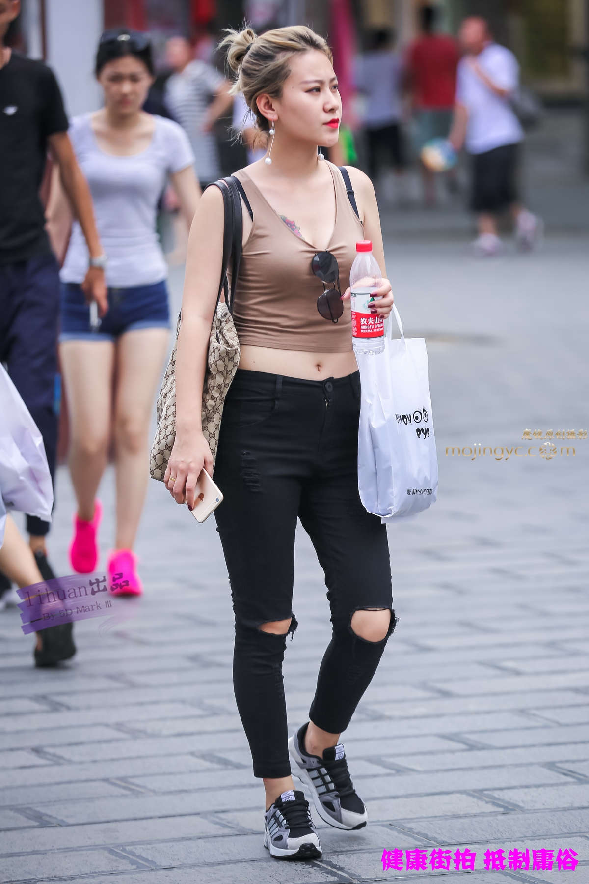 李欢原创-牛仔，丰腴（10P）-日更街拍