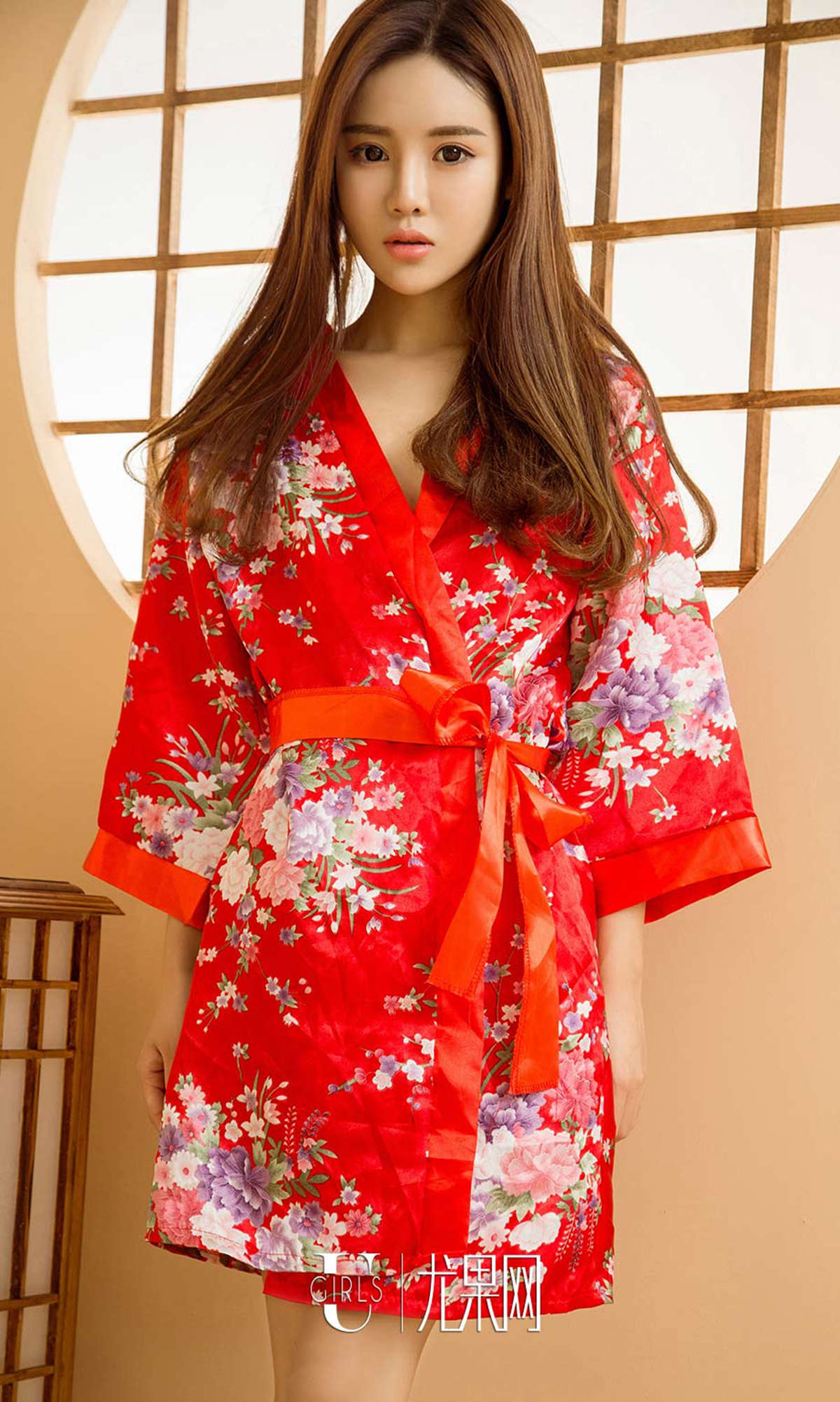 Ugirls爱尤物 NO.998 周心怡 心仪之选-日更街拍