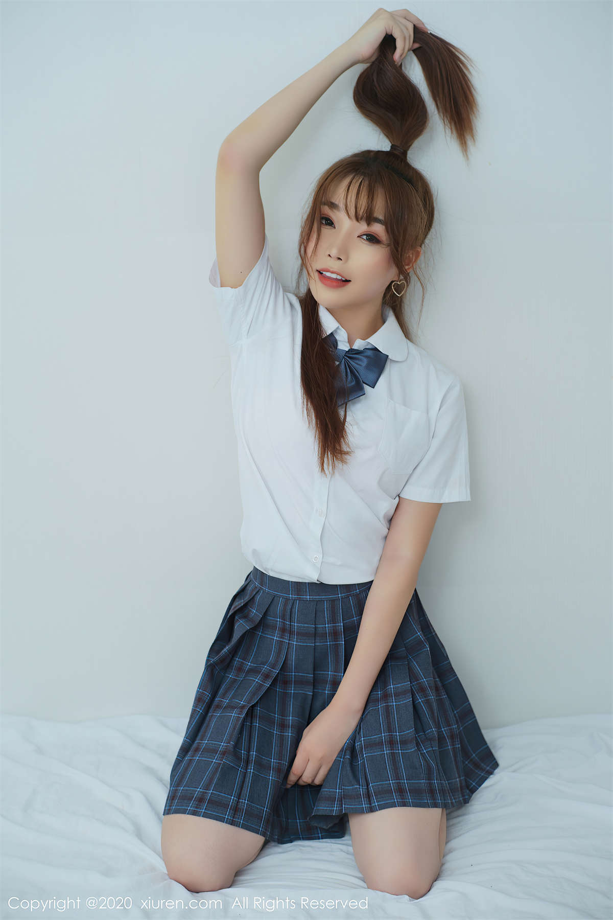 图片[2]-Xiuren秀人网 2020.08.28 NO.2502 芝芝Booty-日更街拍