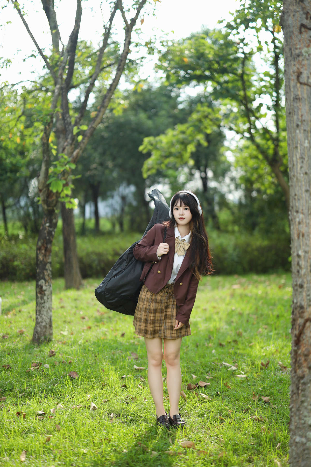 YITUYU艺图语 2023.11.06 放学的女孩 兔兔插图1