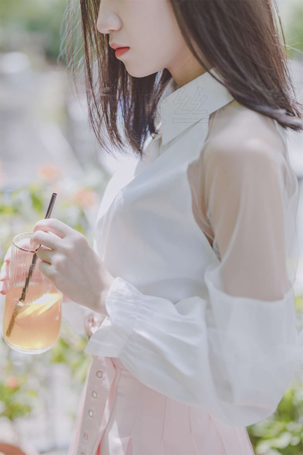 图片[2]-尤蜜丝 No.001 穿搭写真-日更街拍