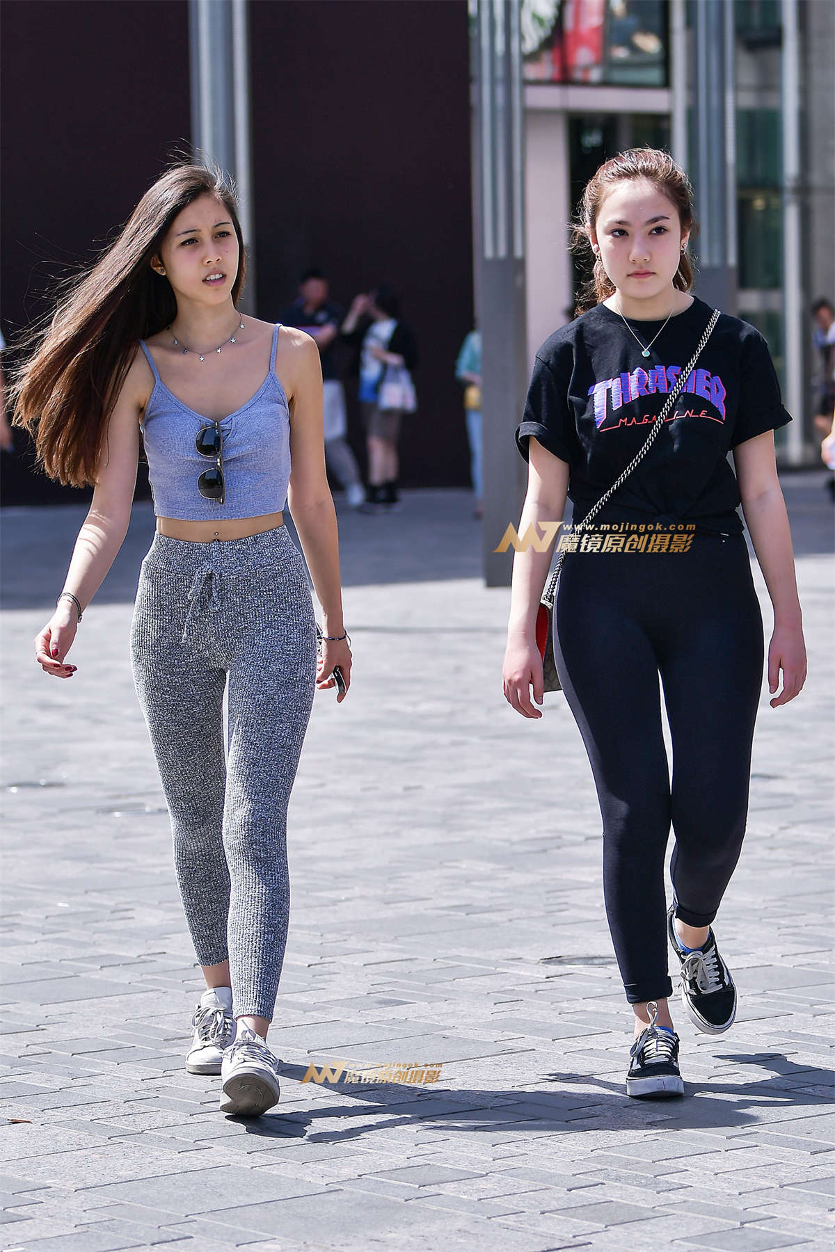 性感双美臀魅力-日更街拍